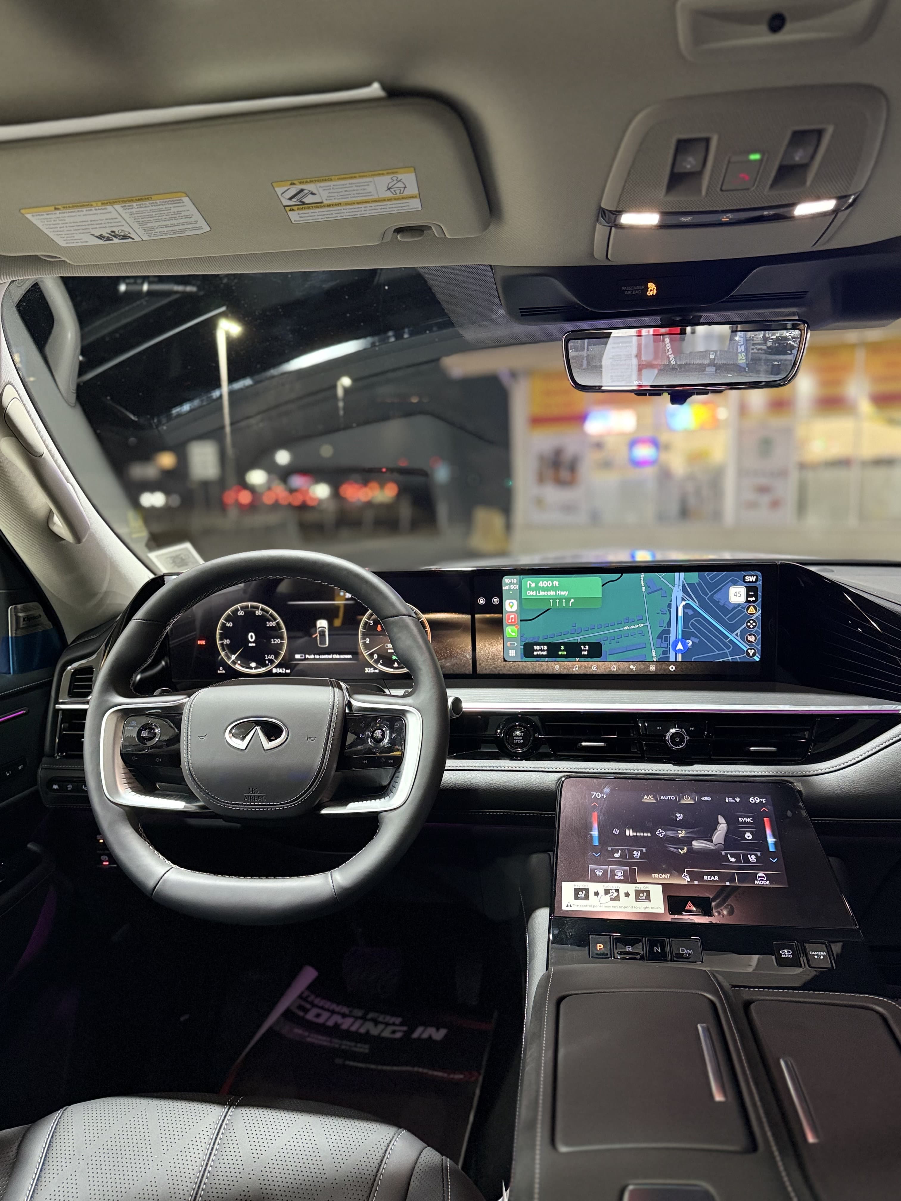 Infiniti QX80 - Thumbnail 6