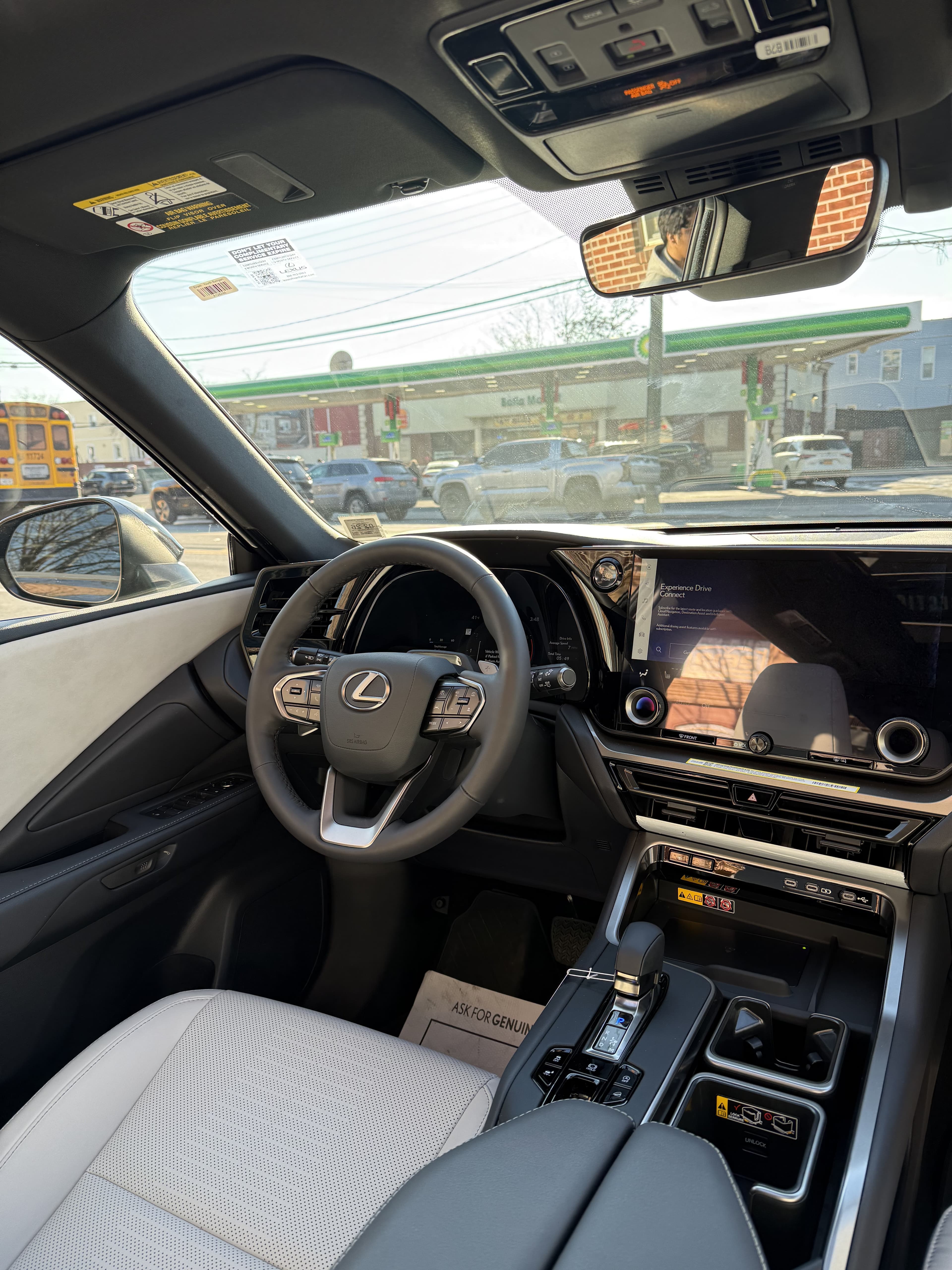 Lexus TX 350 - Thumbnail 25