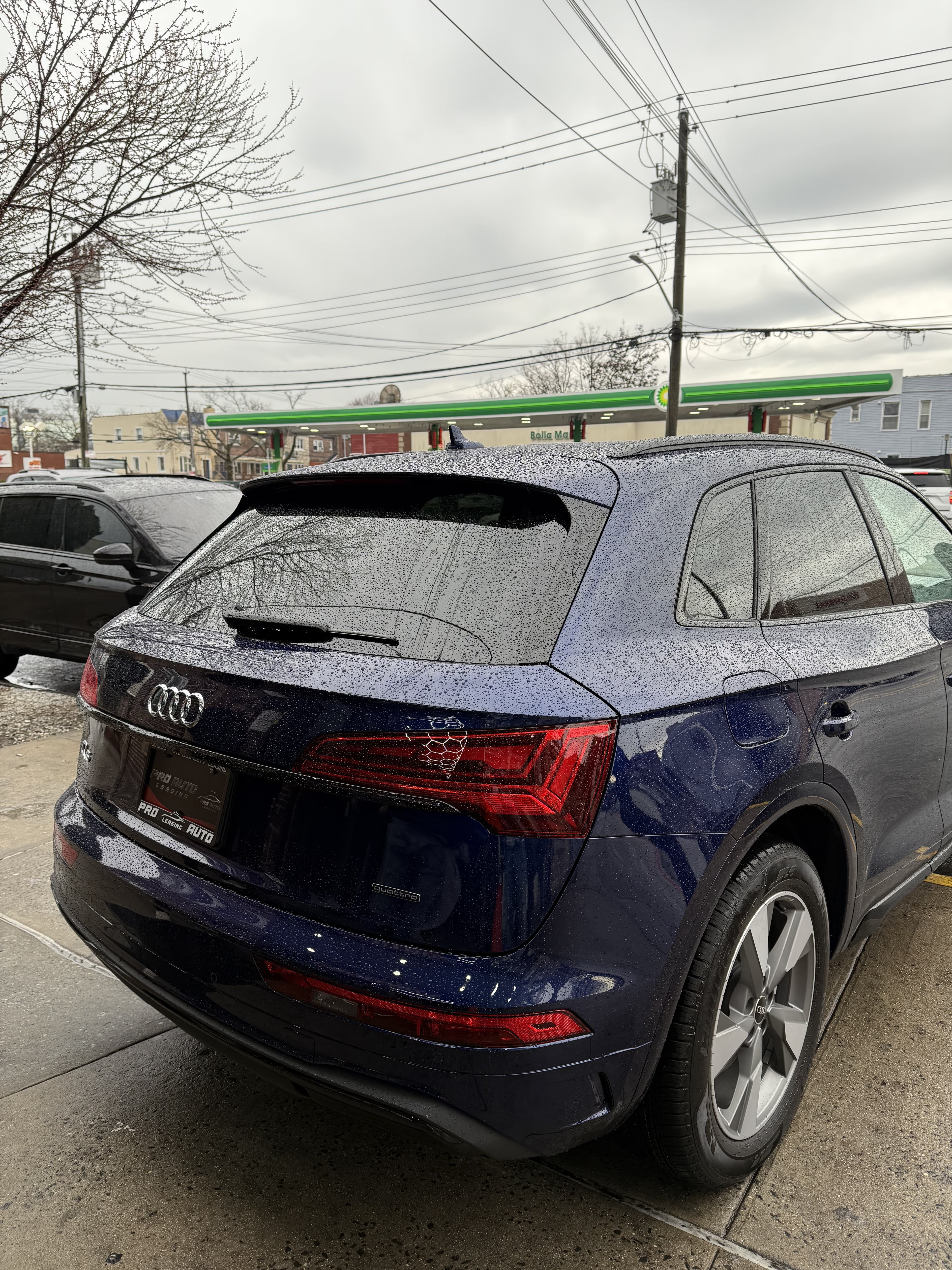 Audi Q5 Premium Plus - Thumbnail 6