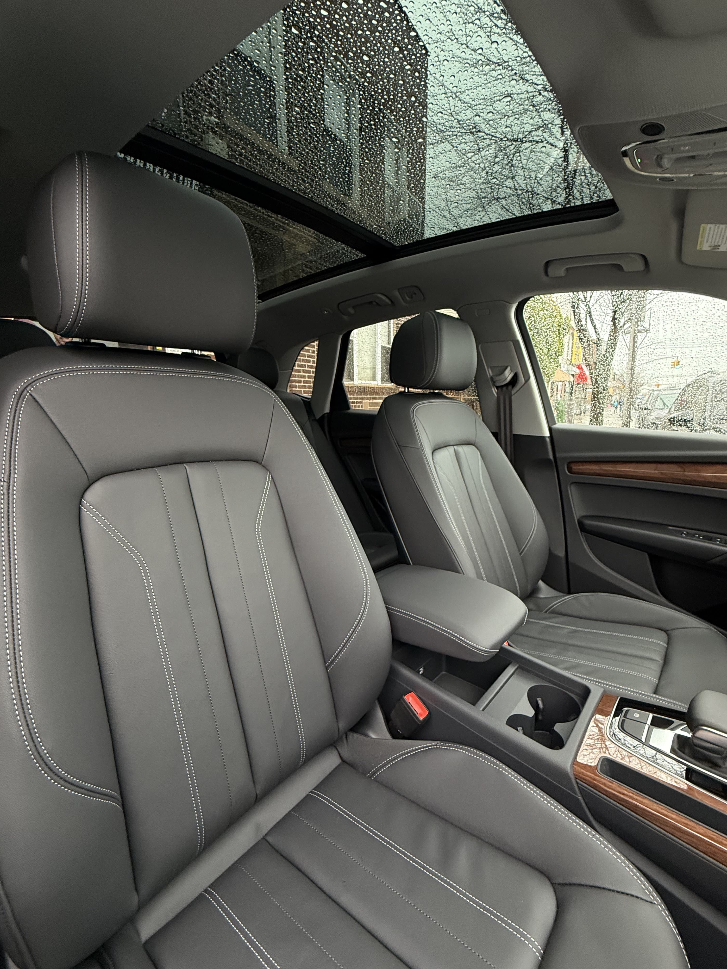 Audi Q5 Premium Plus - Thumbnail 4