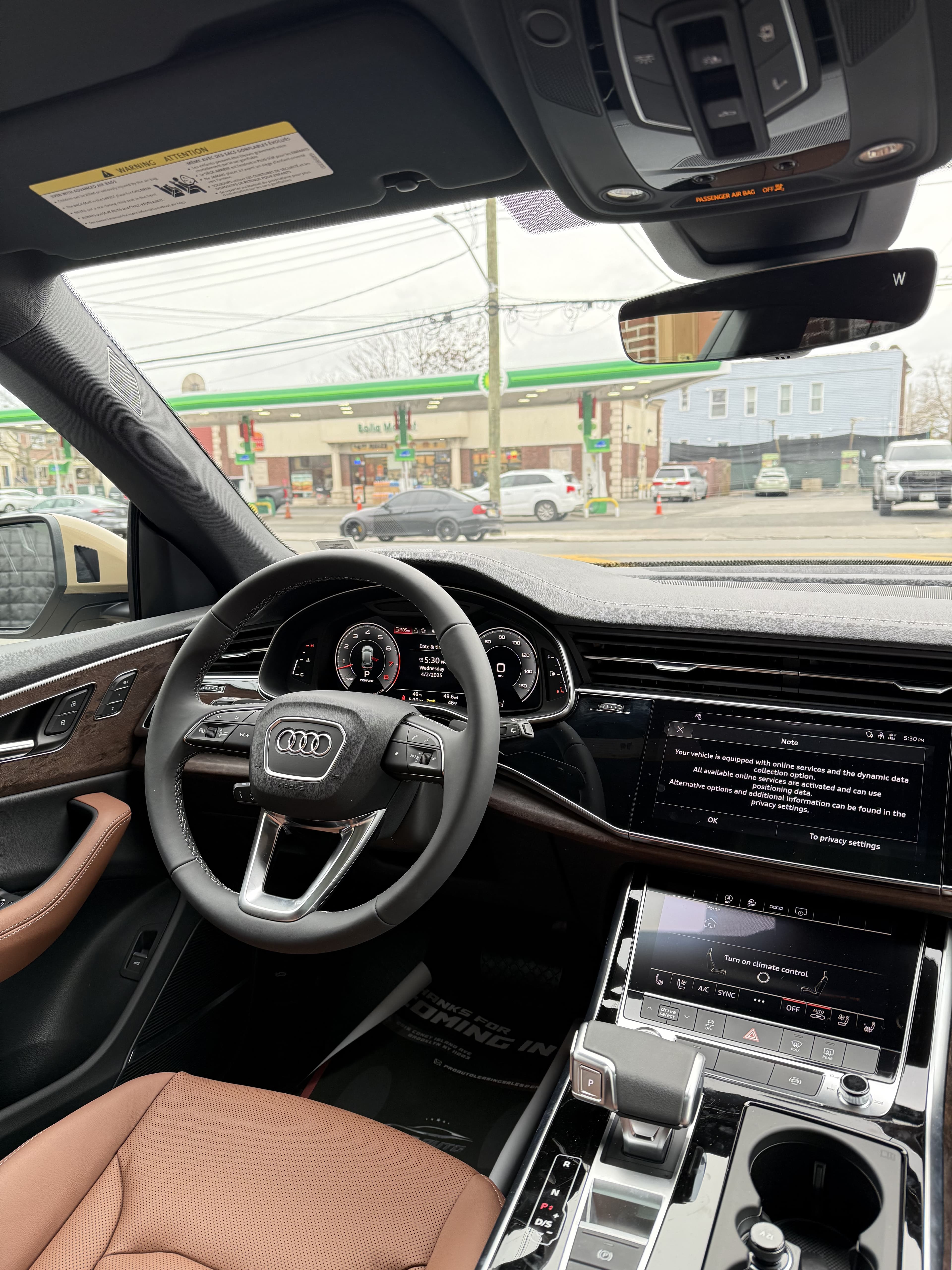 Audi Q8 Premium Plus - Thumbnail 14