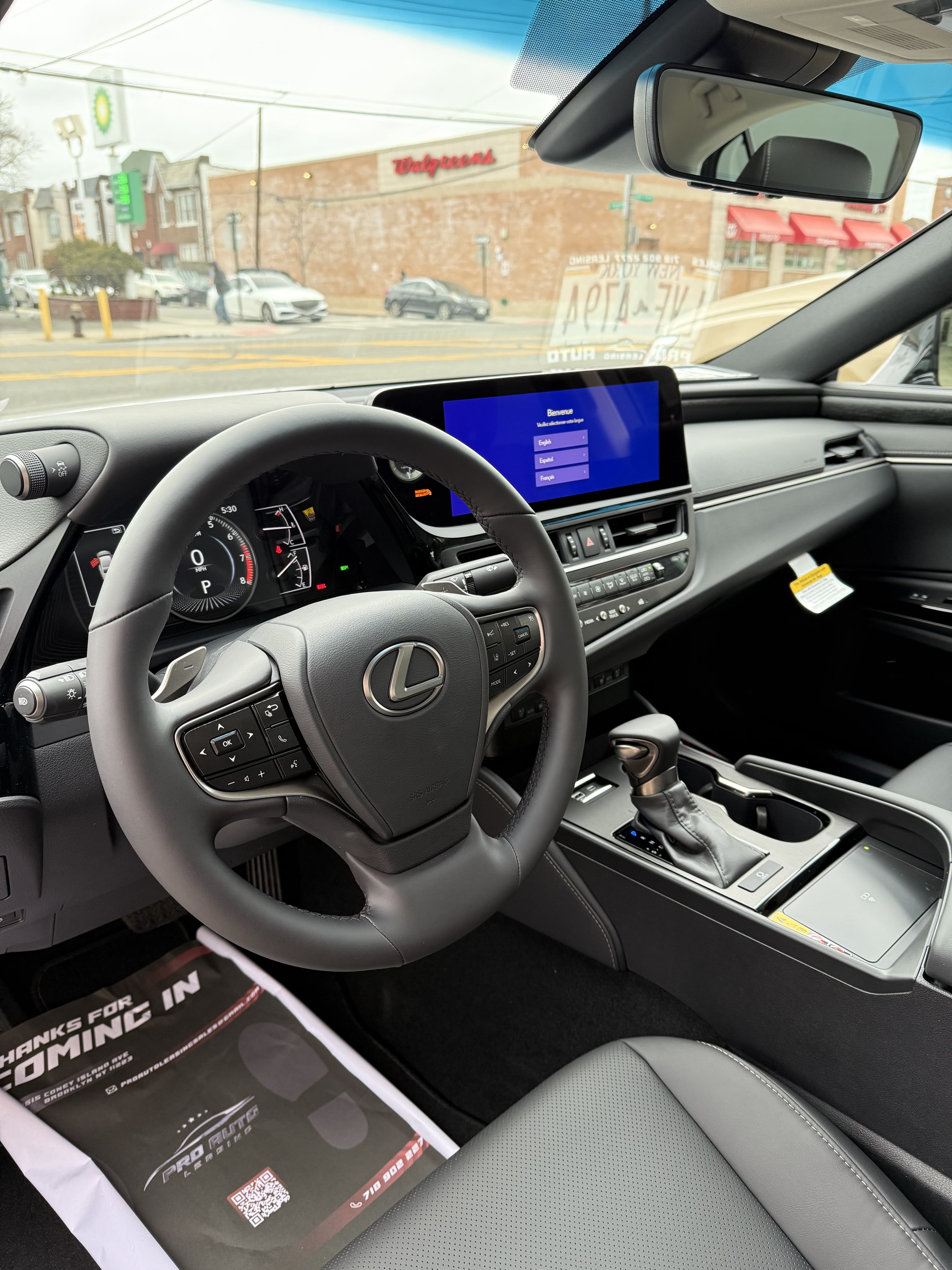 Lexus ES 350 - Thumbnail 3