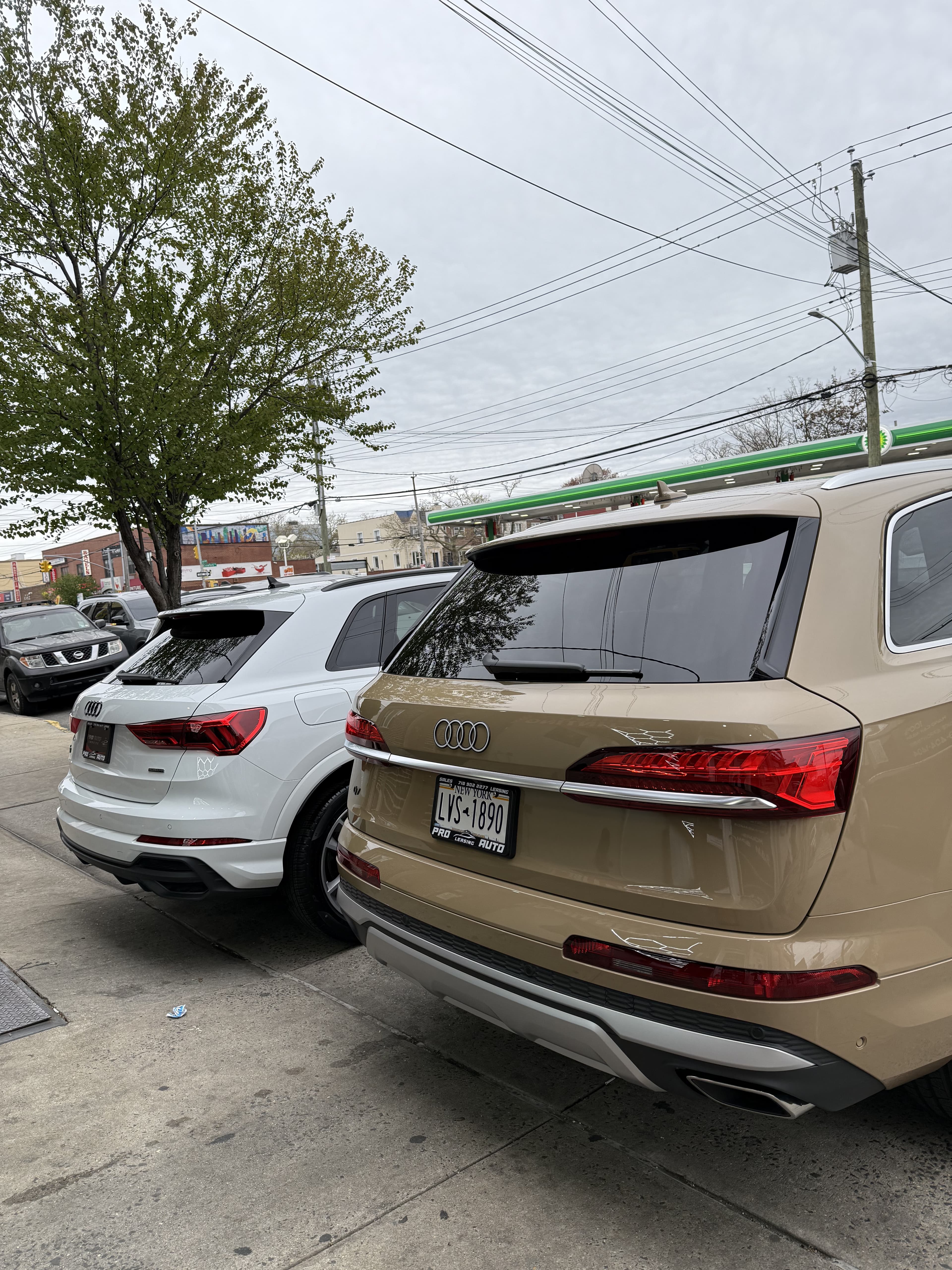 Audi Q3 Premium Plus - Thumbnail 7
