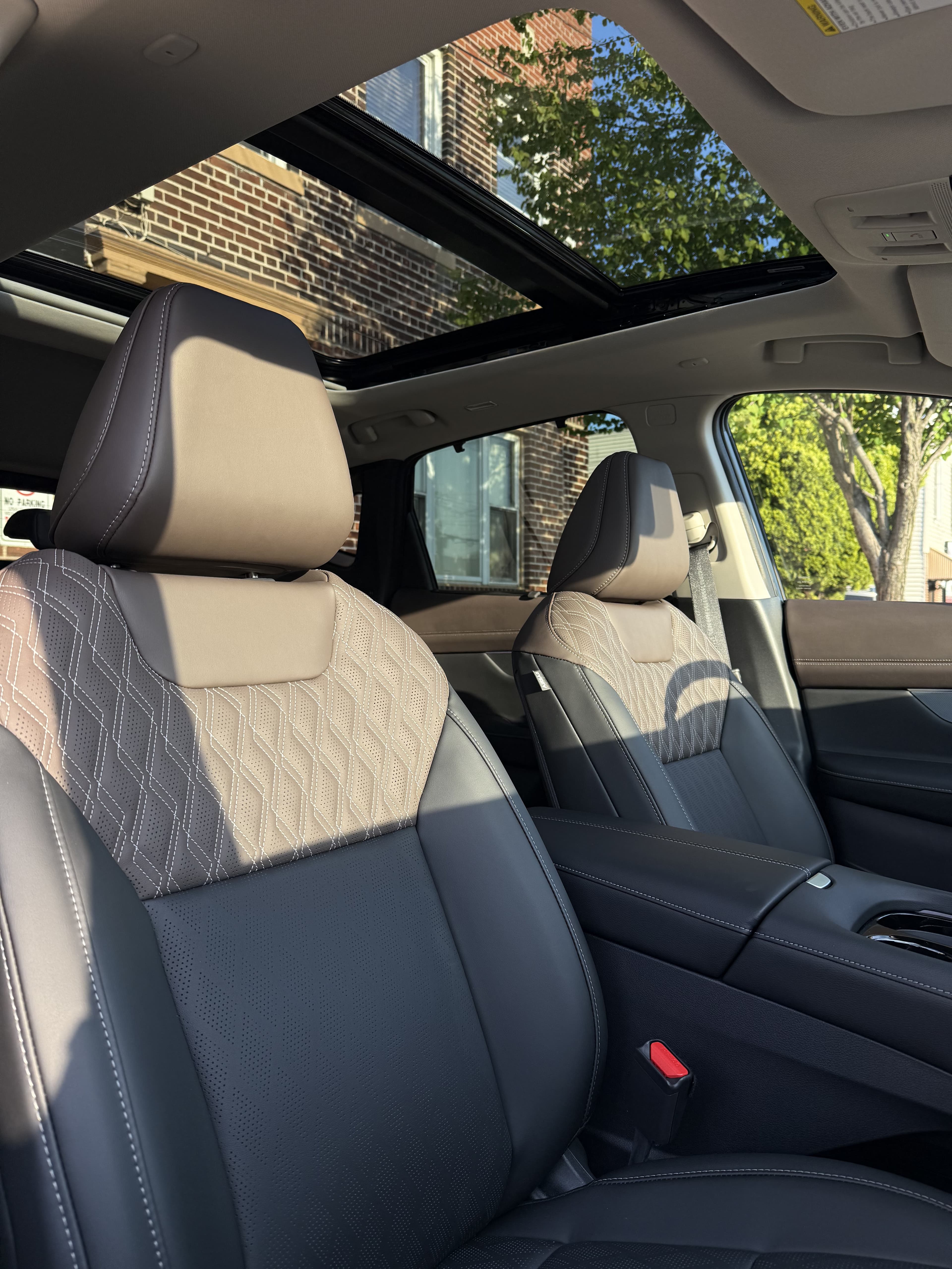 Nissan Murano Platinum - Thumbnail 8