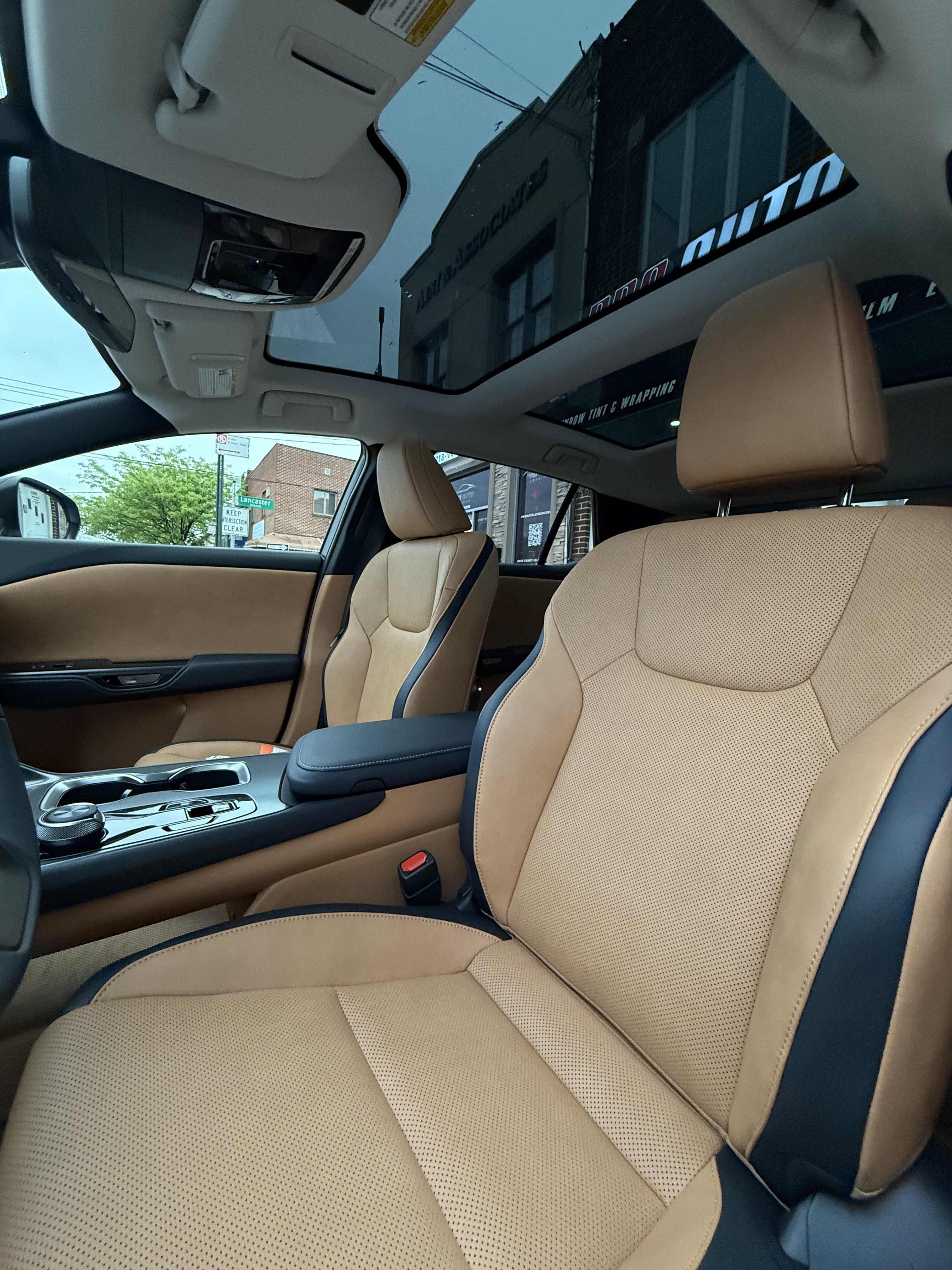 Lexus RX 350 F Sport - Thumbnail 25