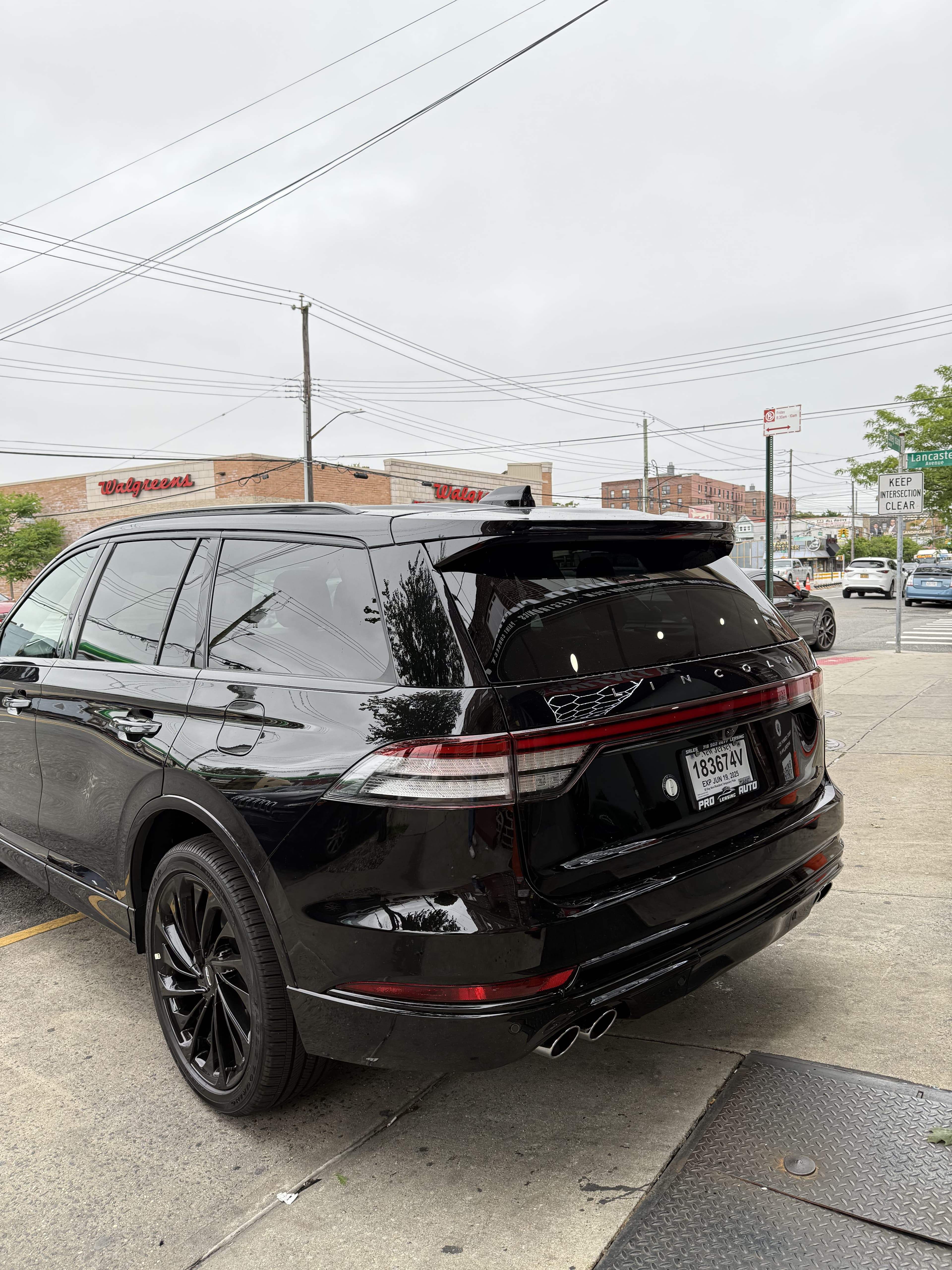 Lincoln Aviator - Thumbnail 12
