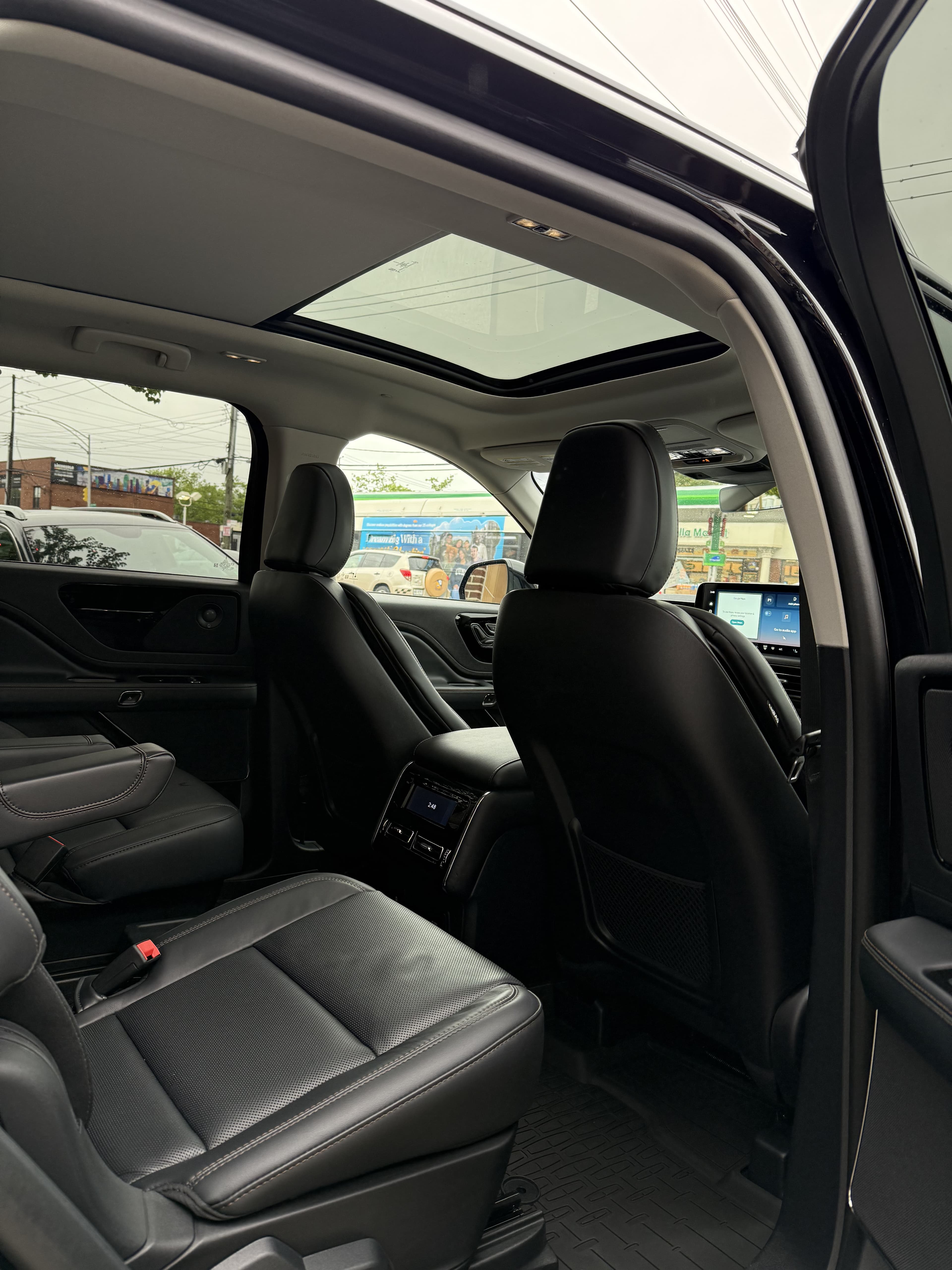 Lincoln Aviator - Thumbnail 10