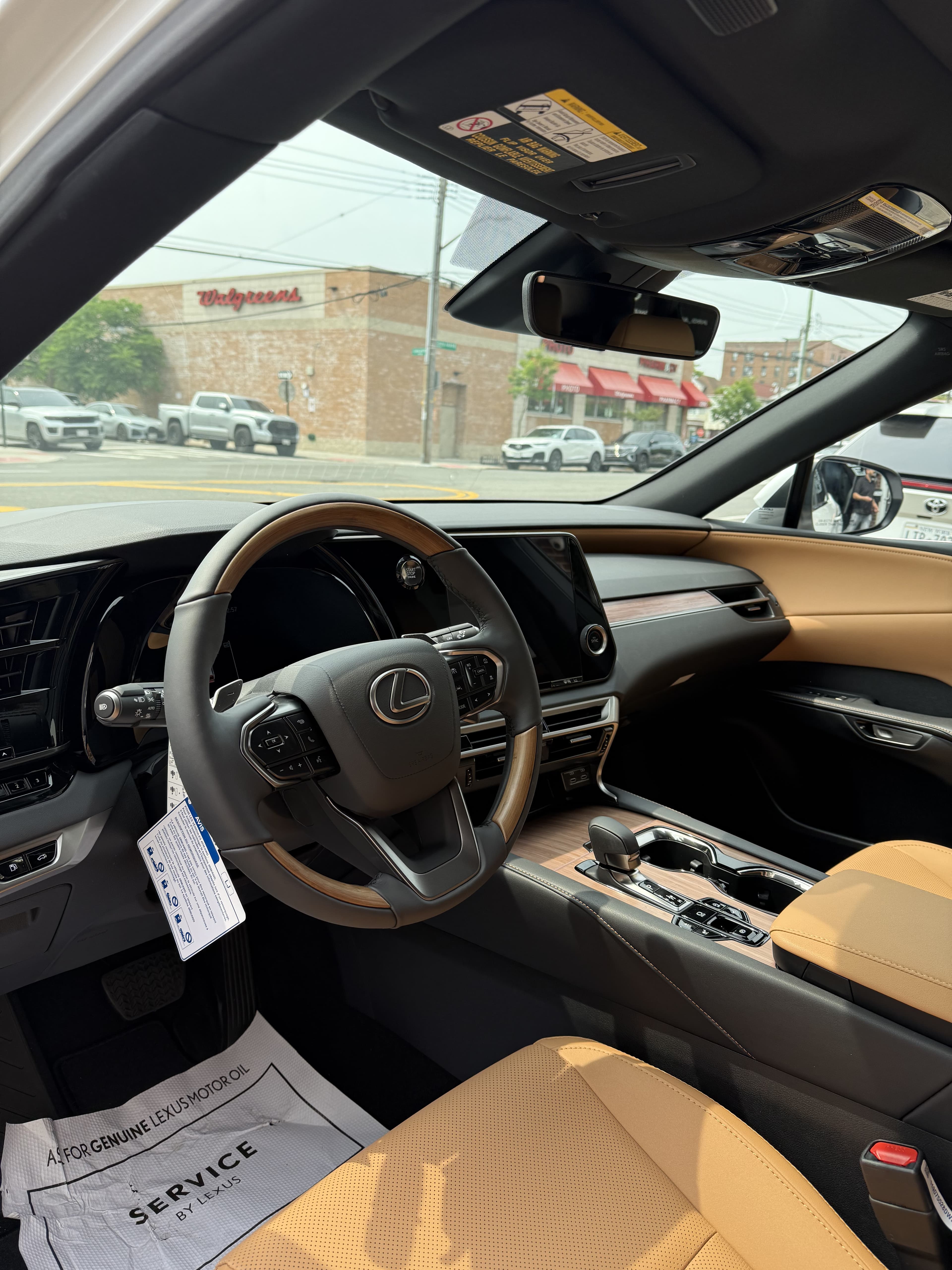 Lexus RX 350 F Sport - Thumbnail 16