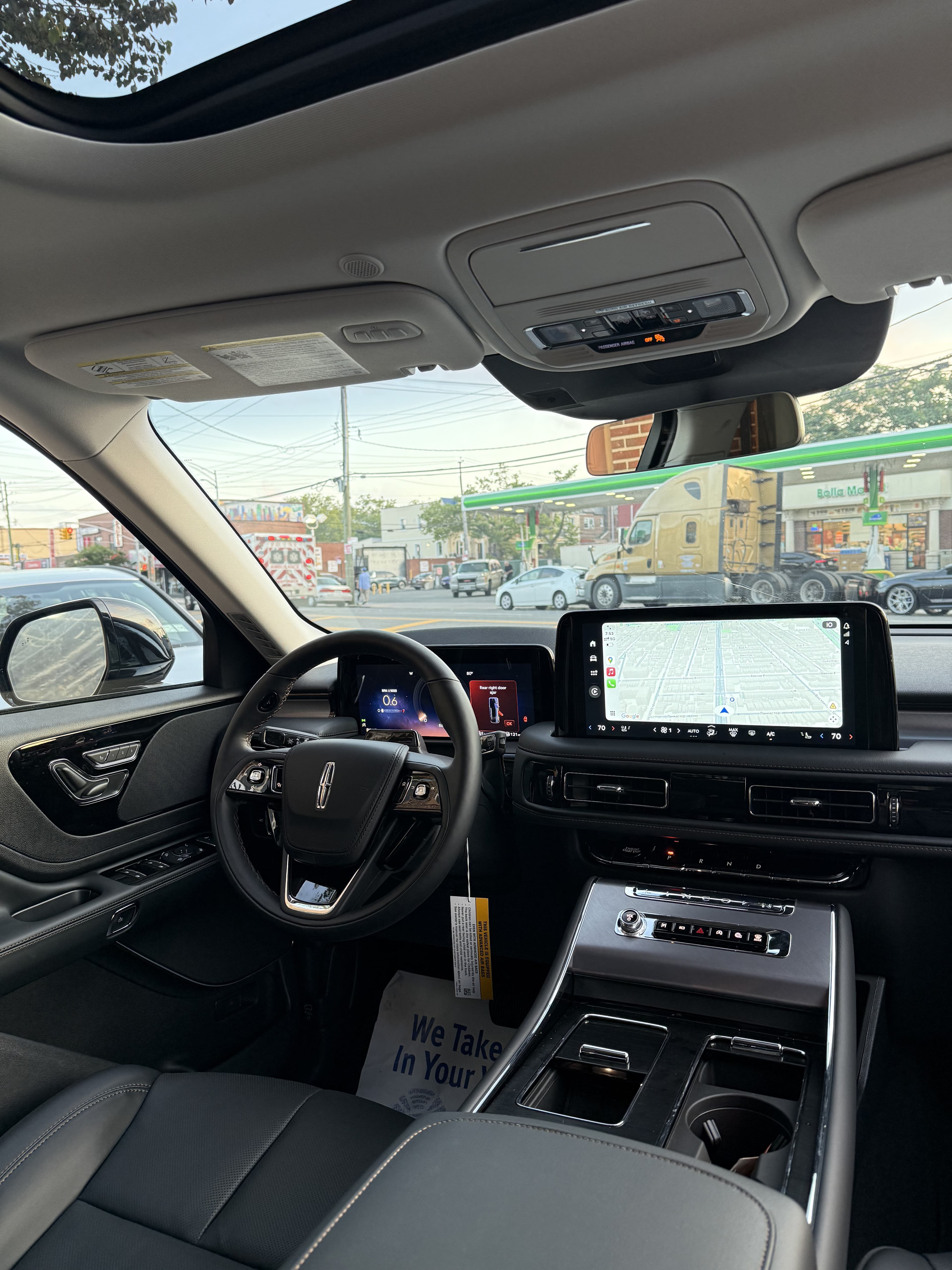 Lincoln Aviator - Thumbnail 4