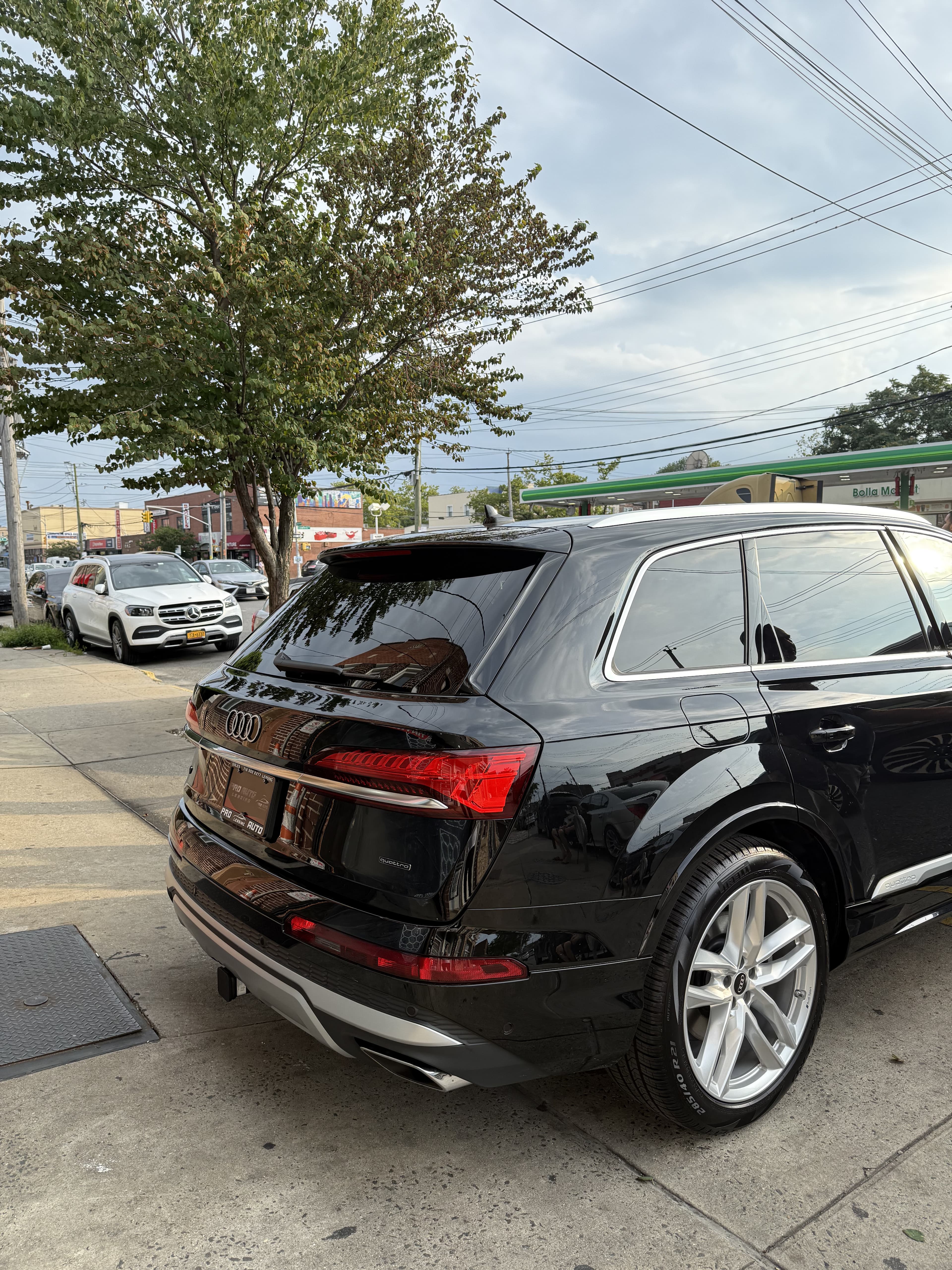 Audi SQ7 - Thumbnail 6