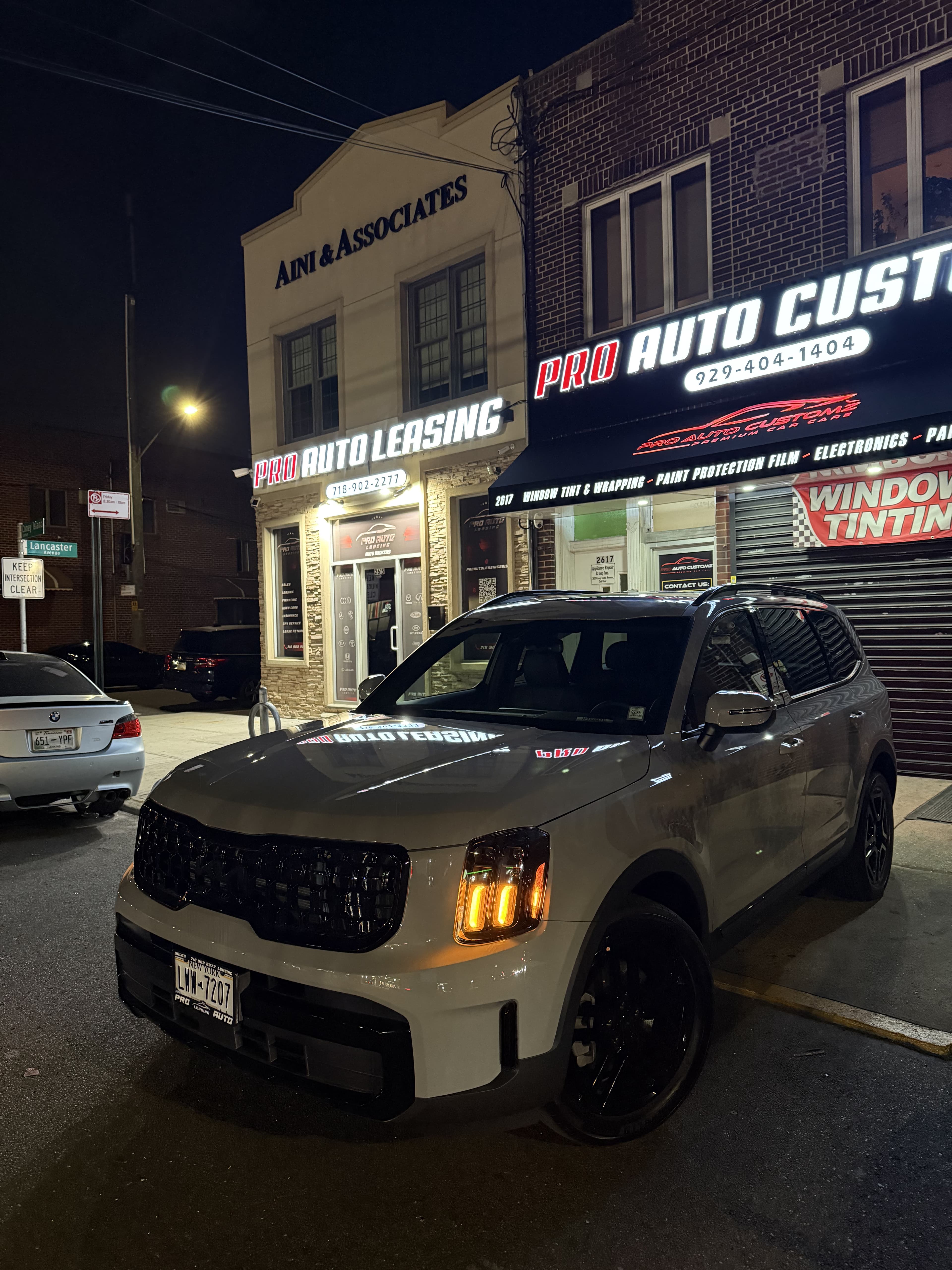 Kia Telluride SX - View 1