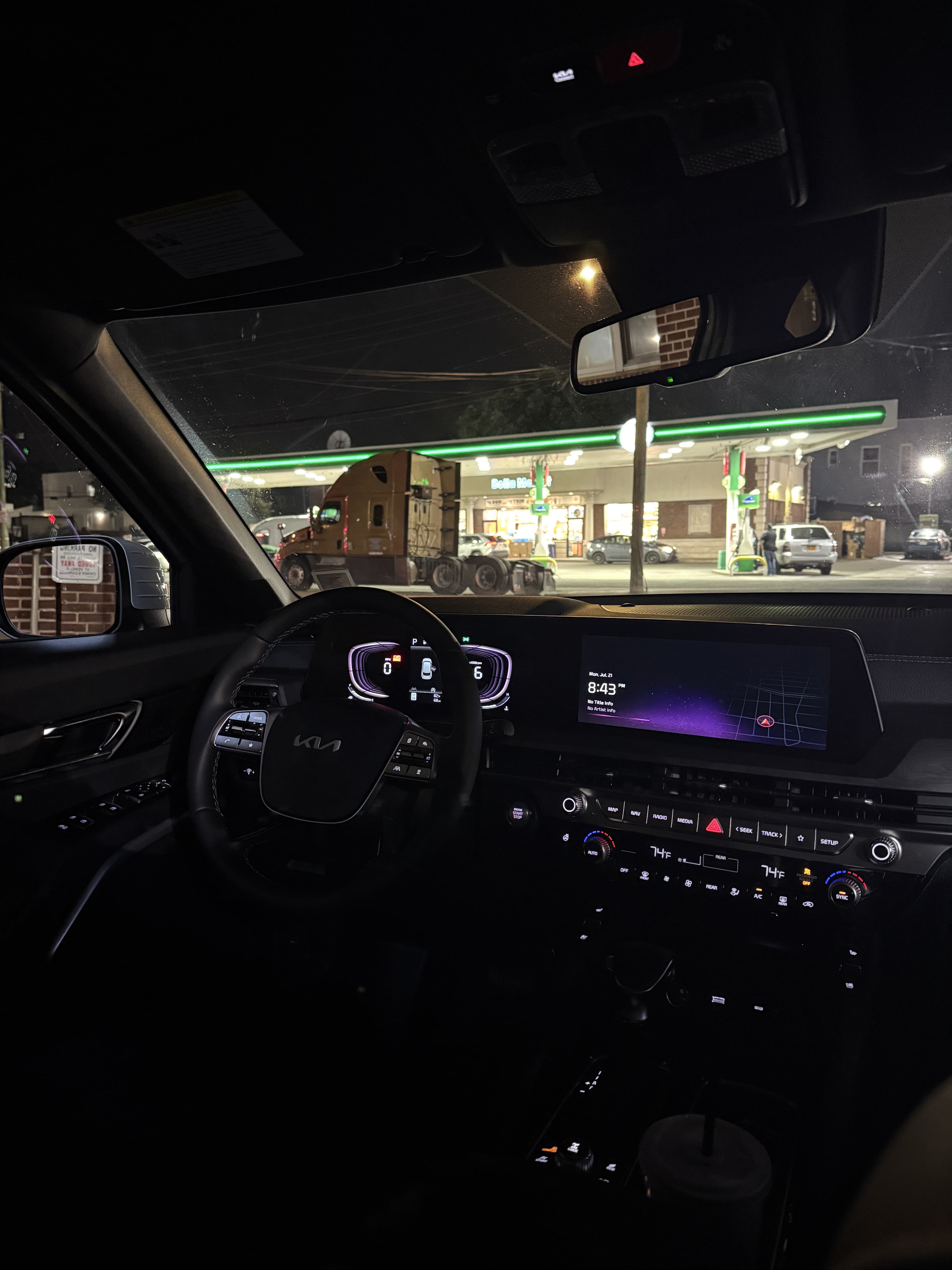 Kia Telluride SX - Thumbnail 3