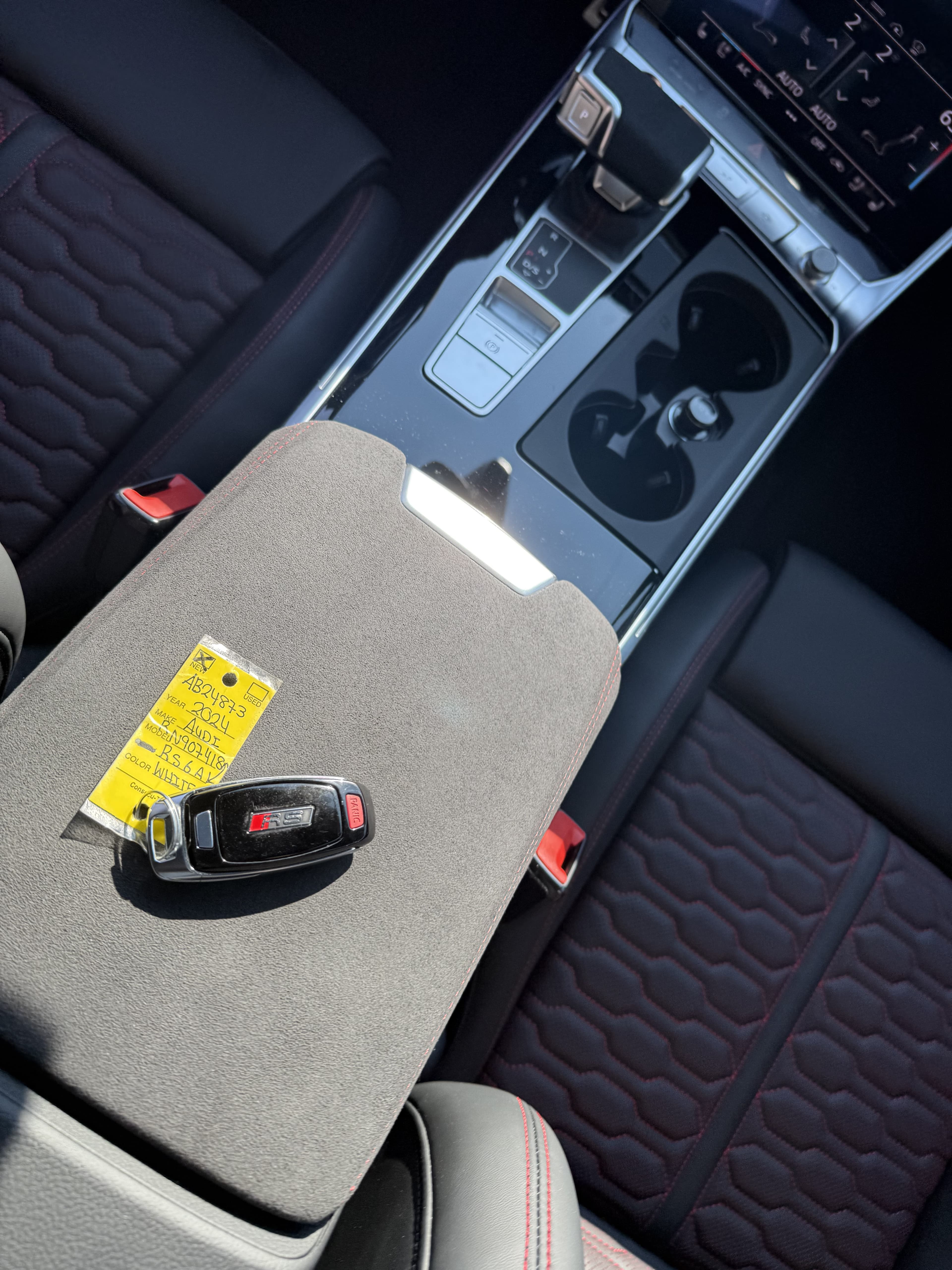 Audi RS6 Avant - Thumbnail 6