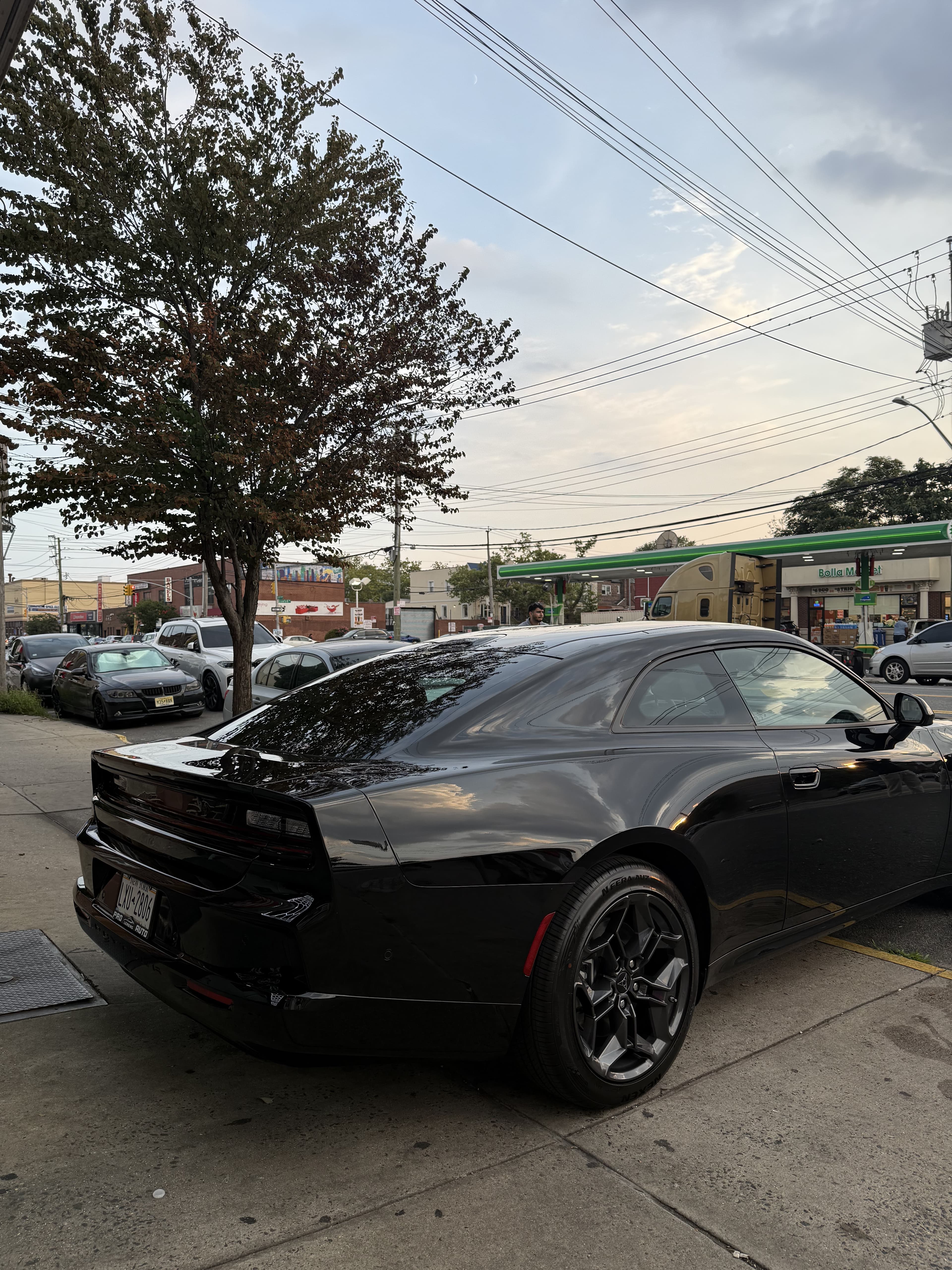 Dodge Charger Daytona EV - Thumbnail 6