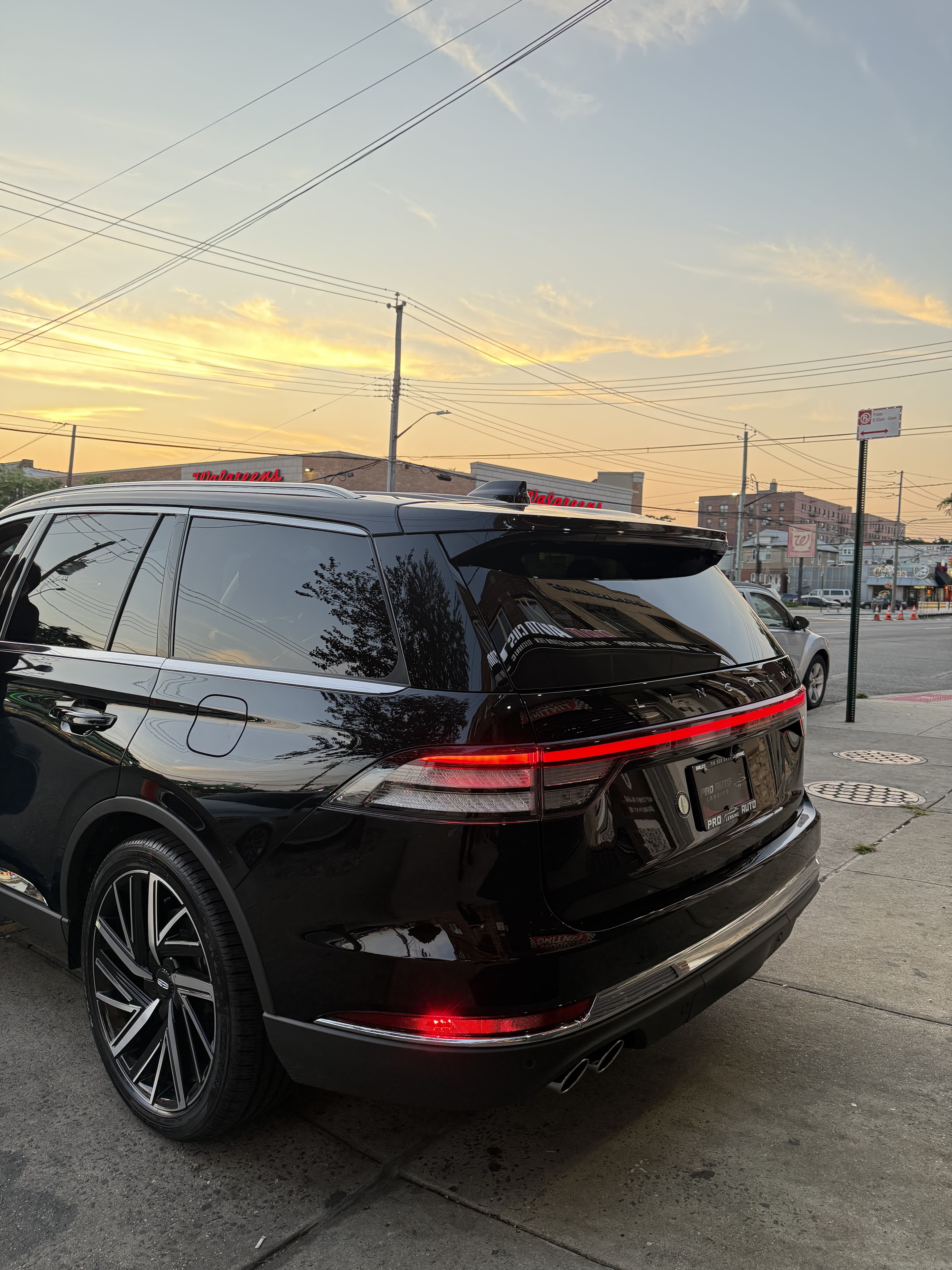 Lincoln Aviator Reserve - Thumbnail 3