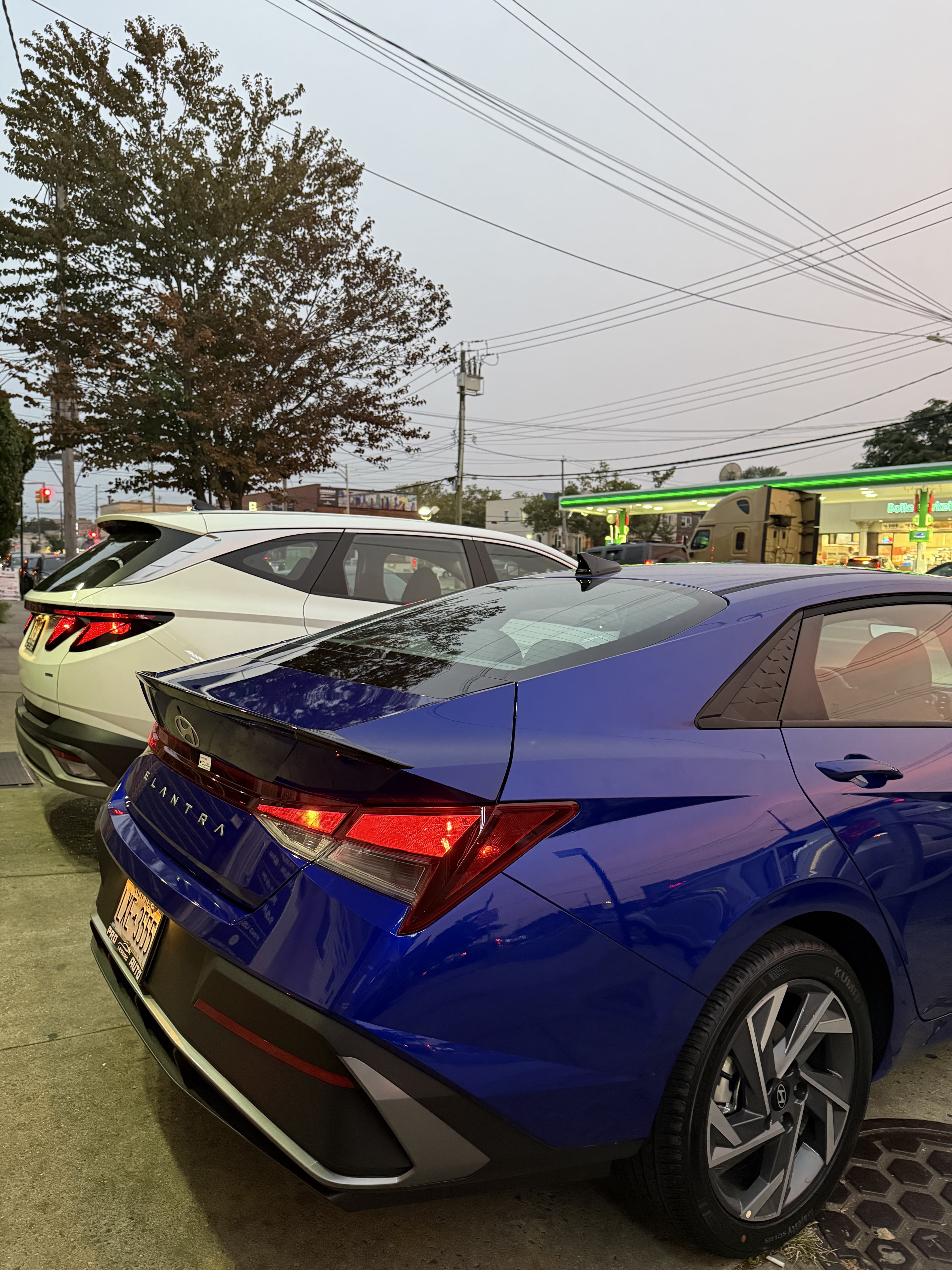 Hyundai Elantra SEL - Thumbnail 15
