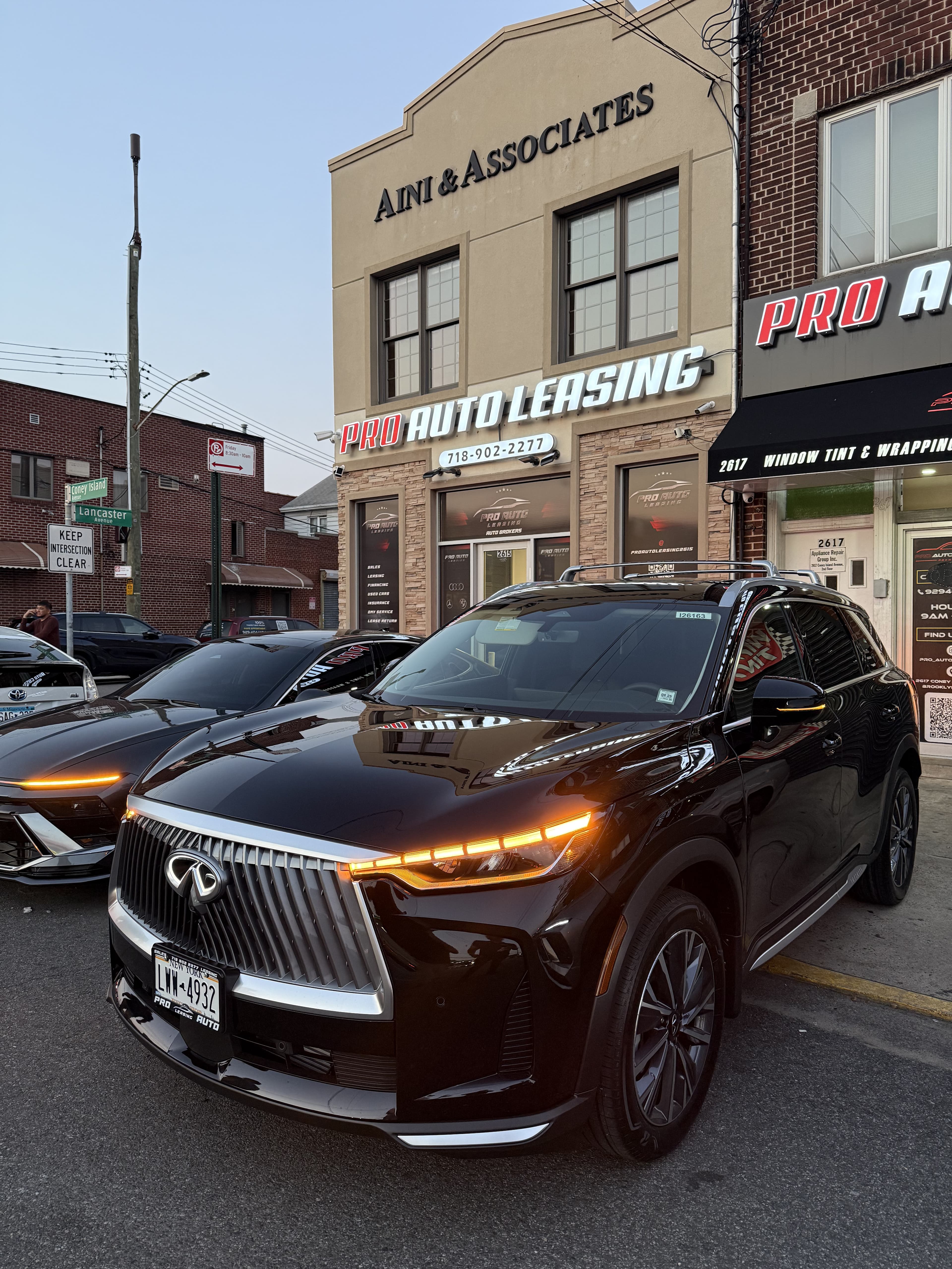 Infiniti QX60 Luxe - Thumbnail 43