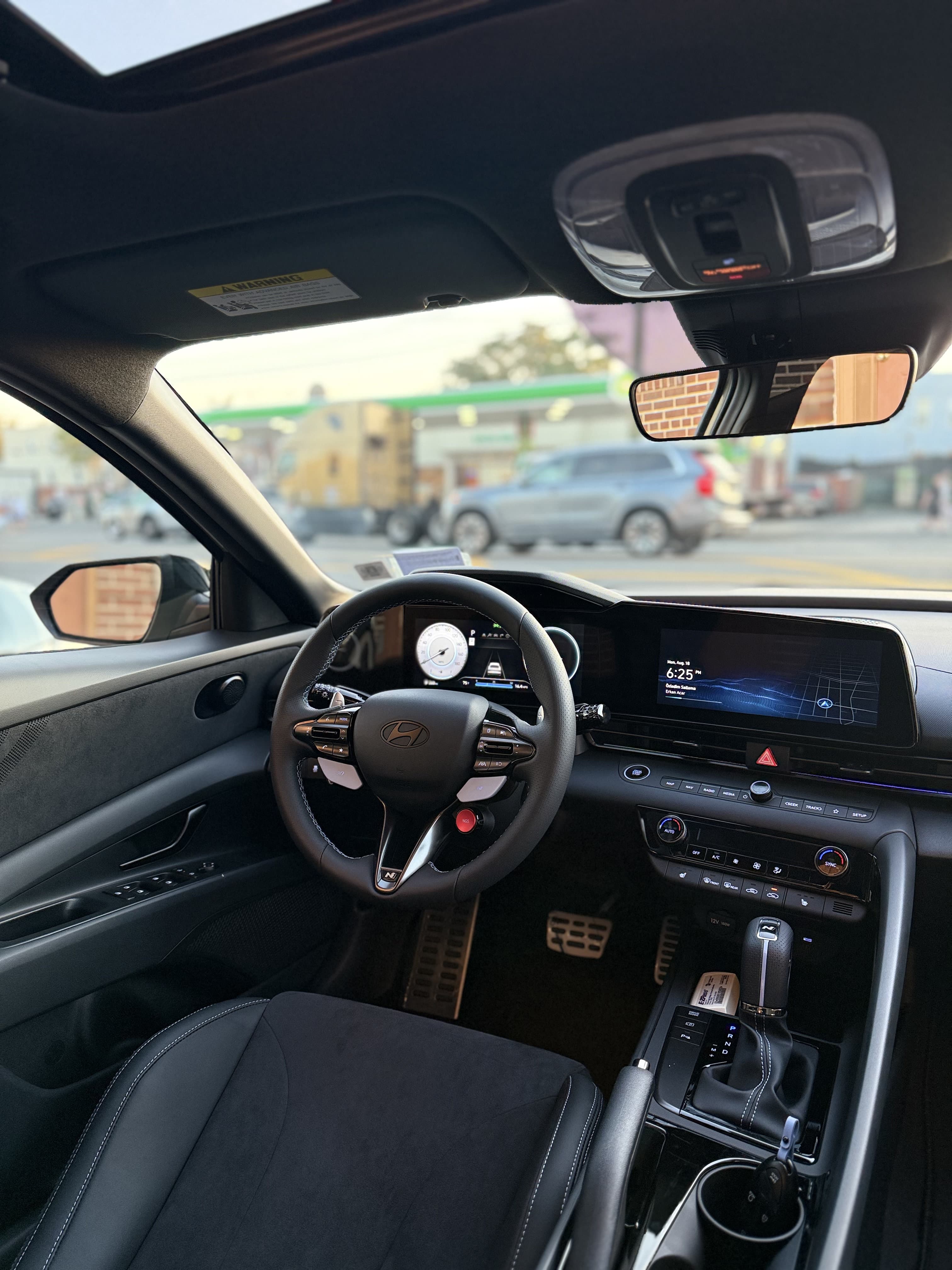 Hyundai Elantra N - Thumbnail 4