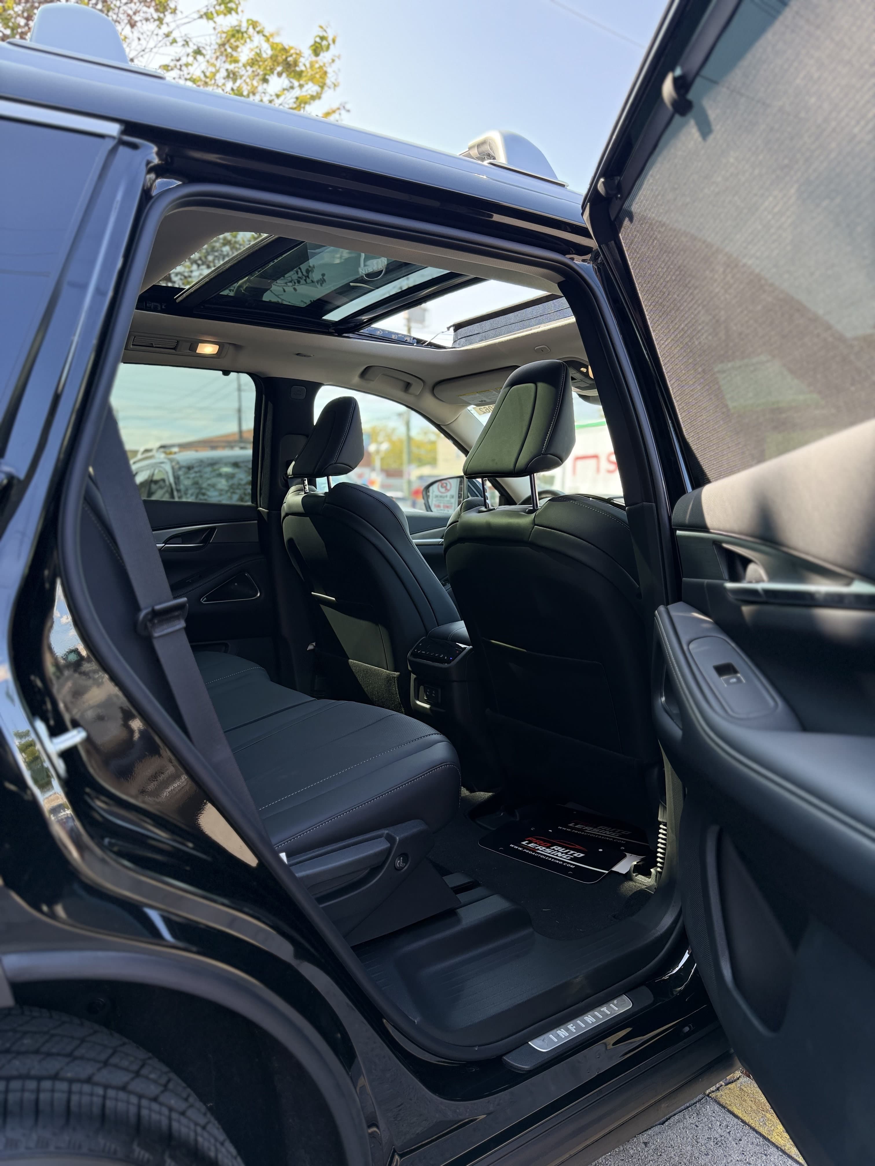 Infiniti QX60 Luxe - Thumbnail 40