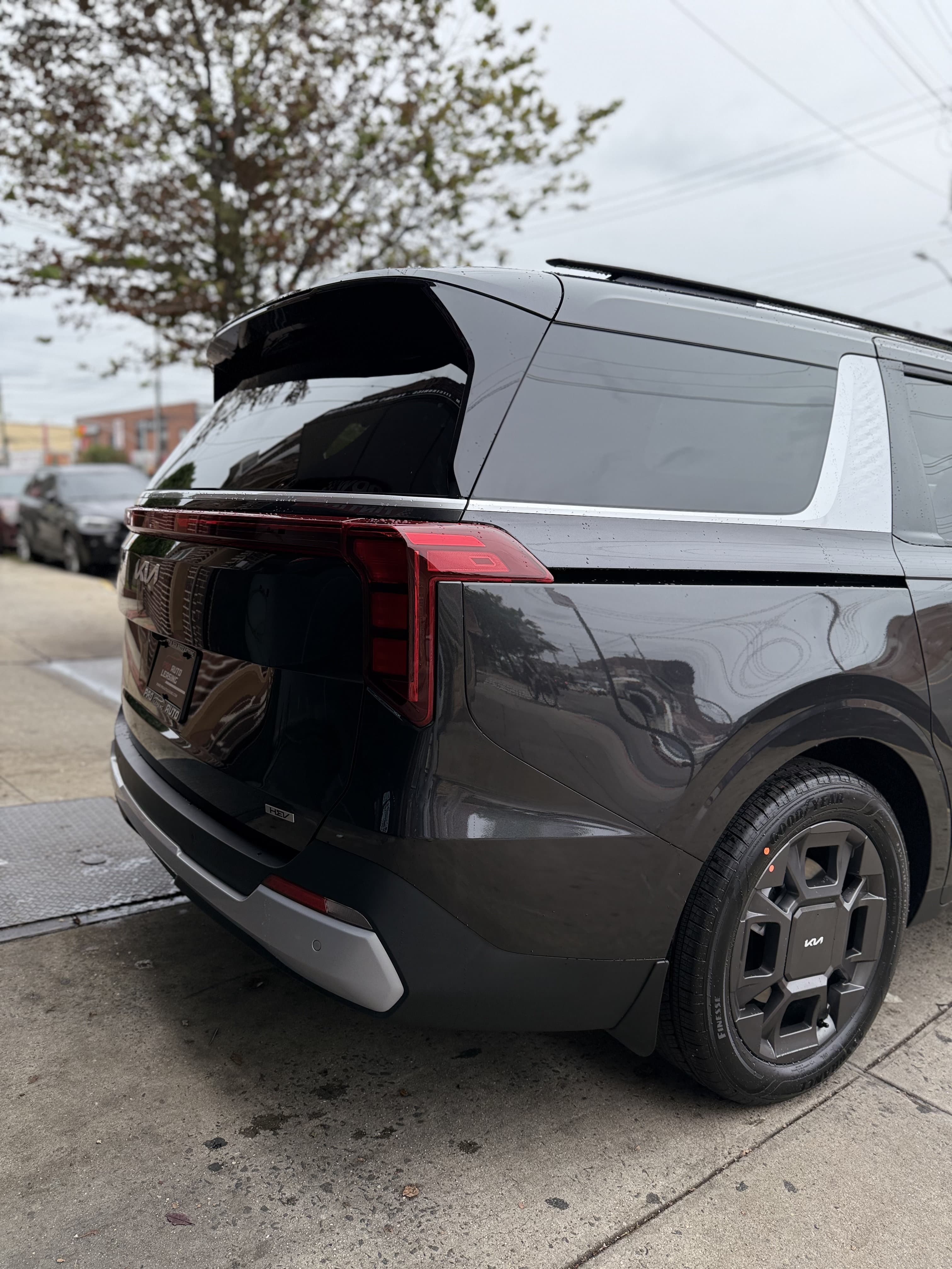 Kia Carnival SX Prestige - Thumbnail 11