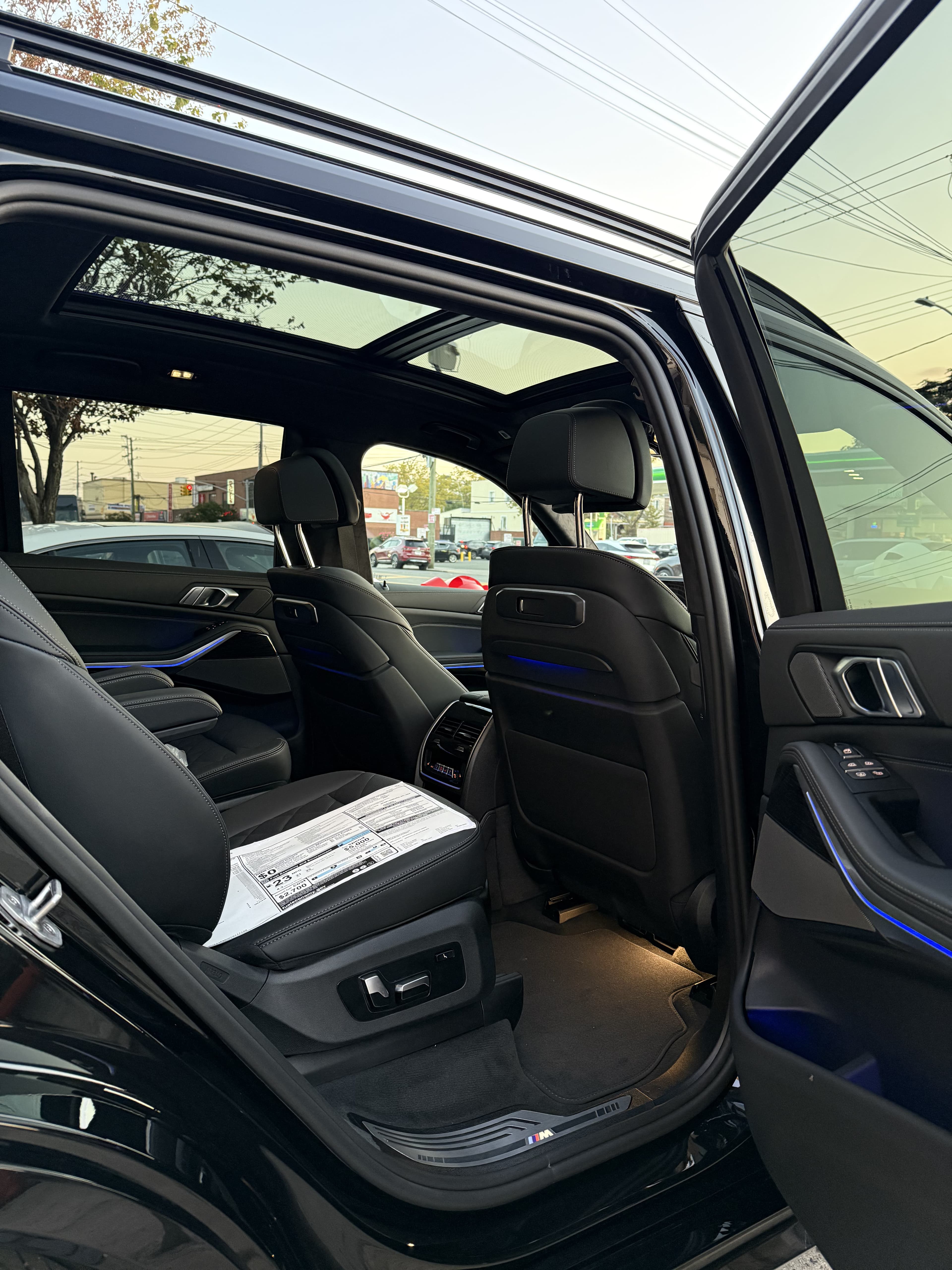 BMW X7 xDrive40i - Thumbnail 27