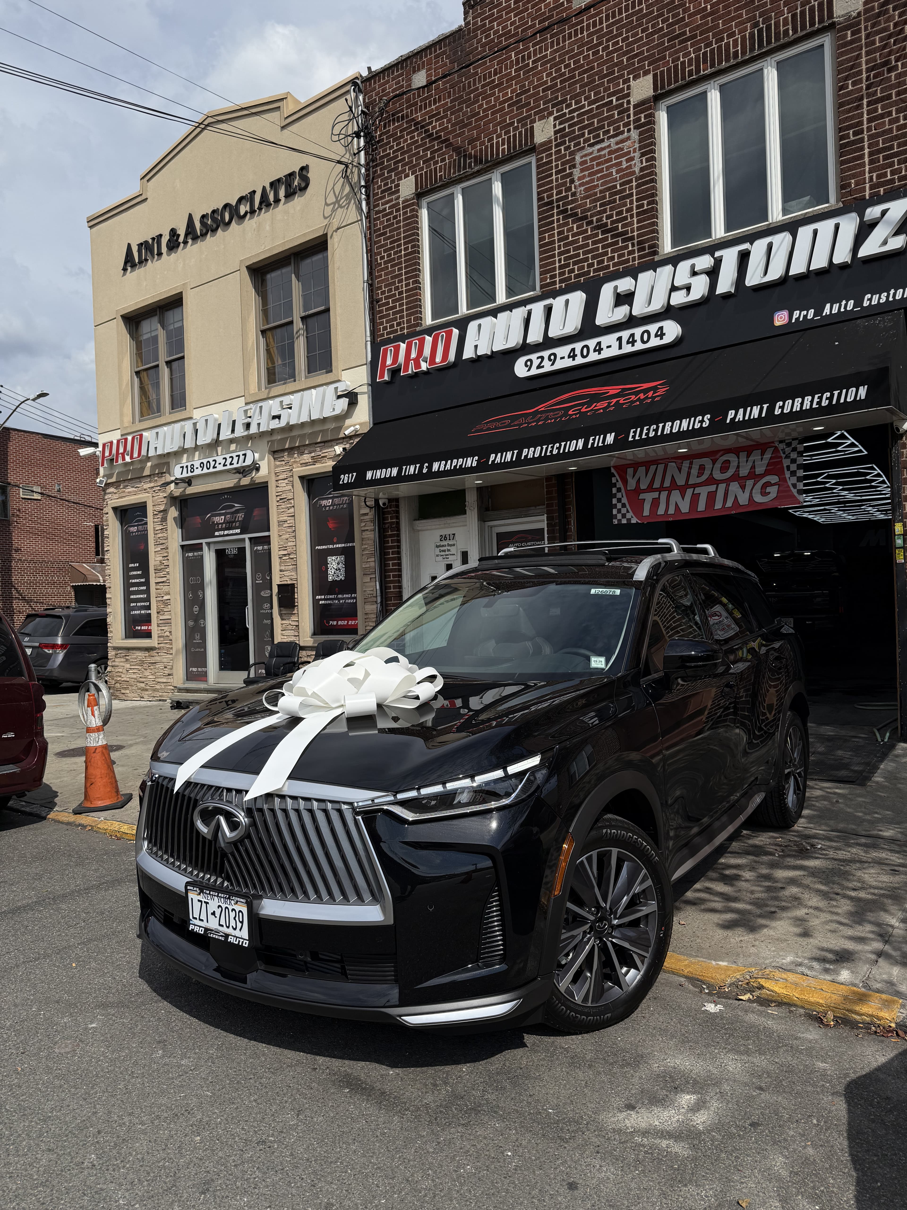 Infiniti QX60 Luxe - Thumbnail 33