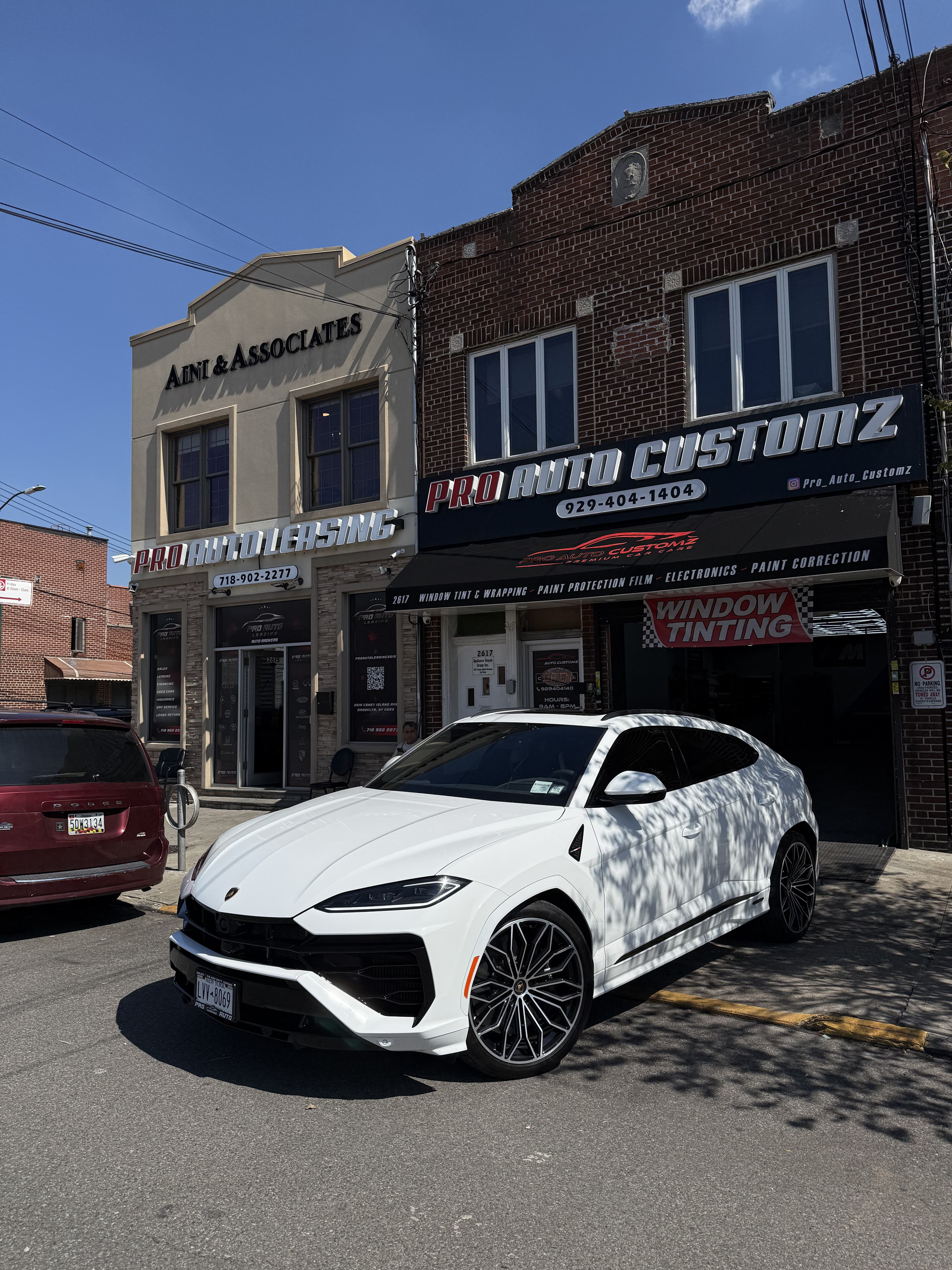 Lamborghini Urus SE - View 1