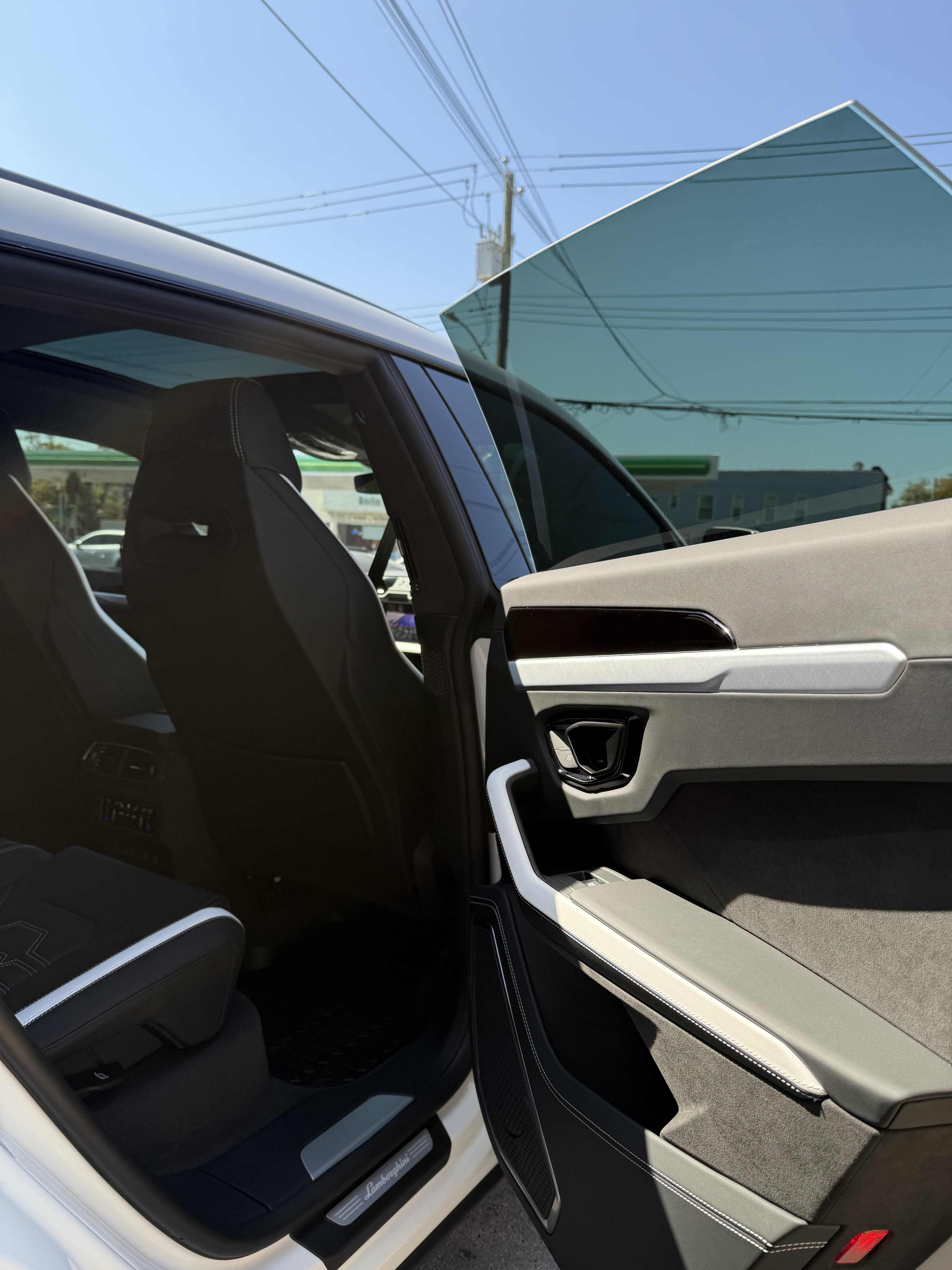 Lamborghini Urus SE - Thumbnail 6
