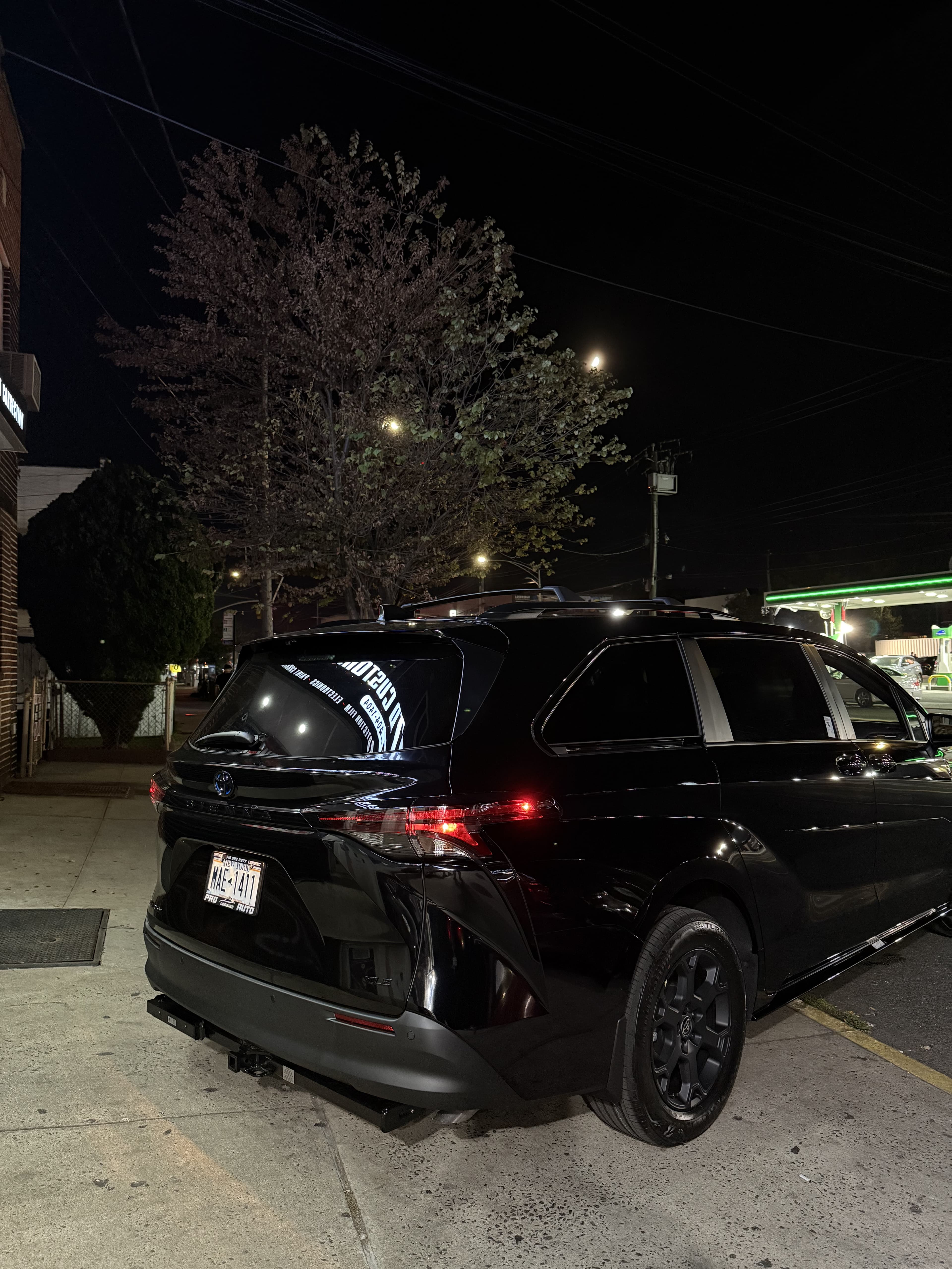 Toyota Sienna XLE - Thumbnail 26