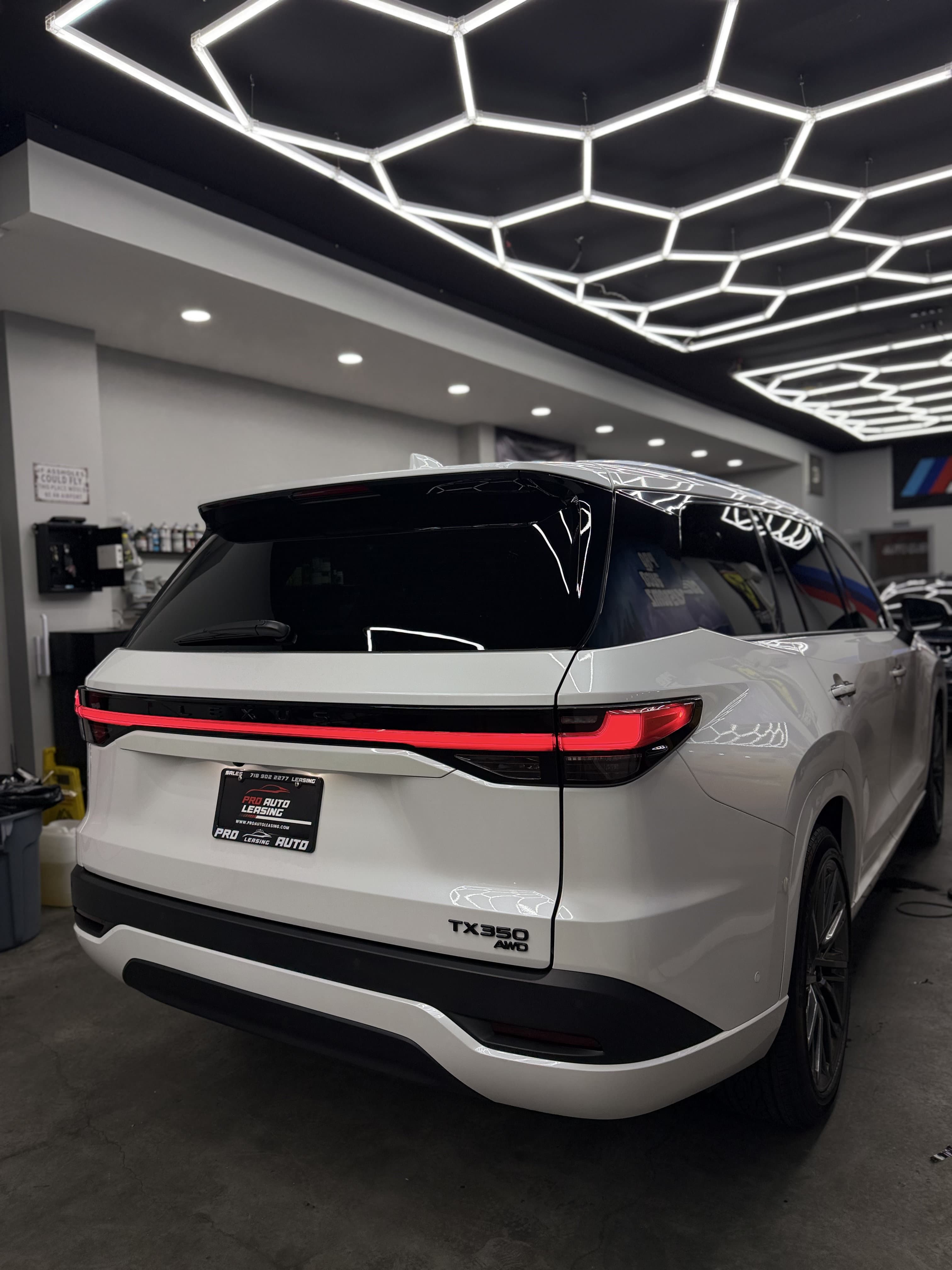 Lexus TX 350 - Thumbnail 18