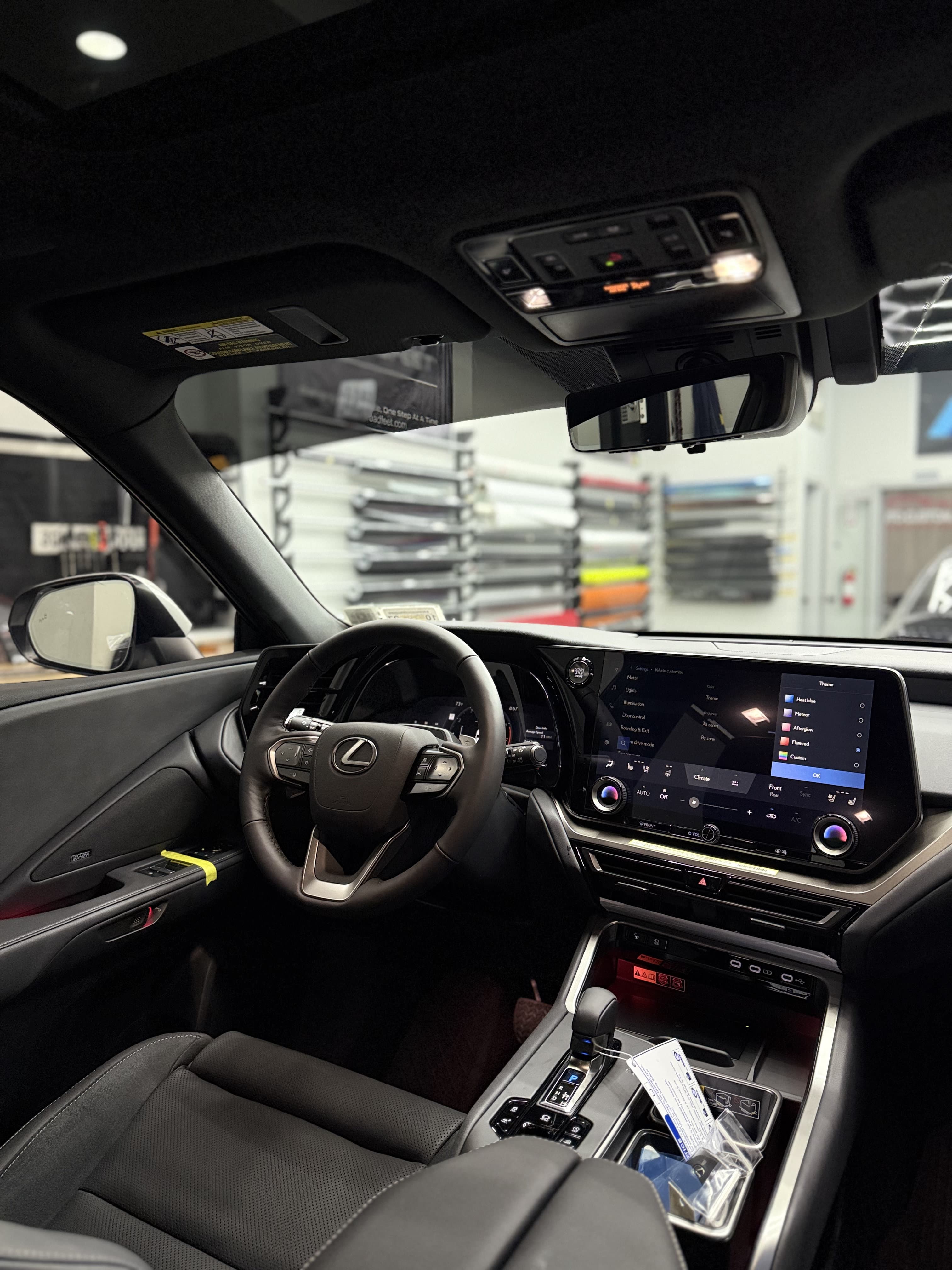 Lexus TX 350 - Thumbnail 14