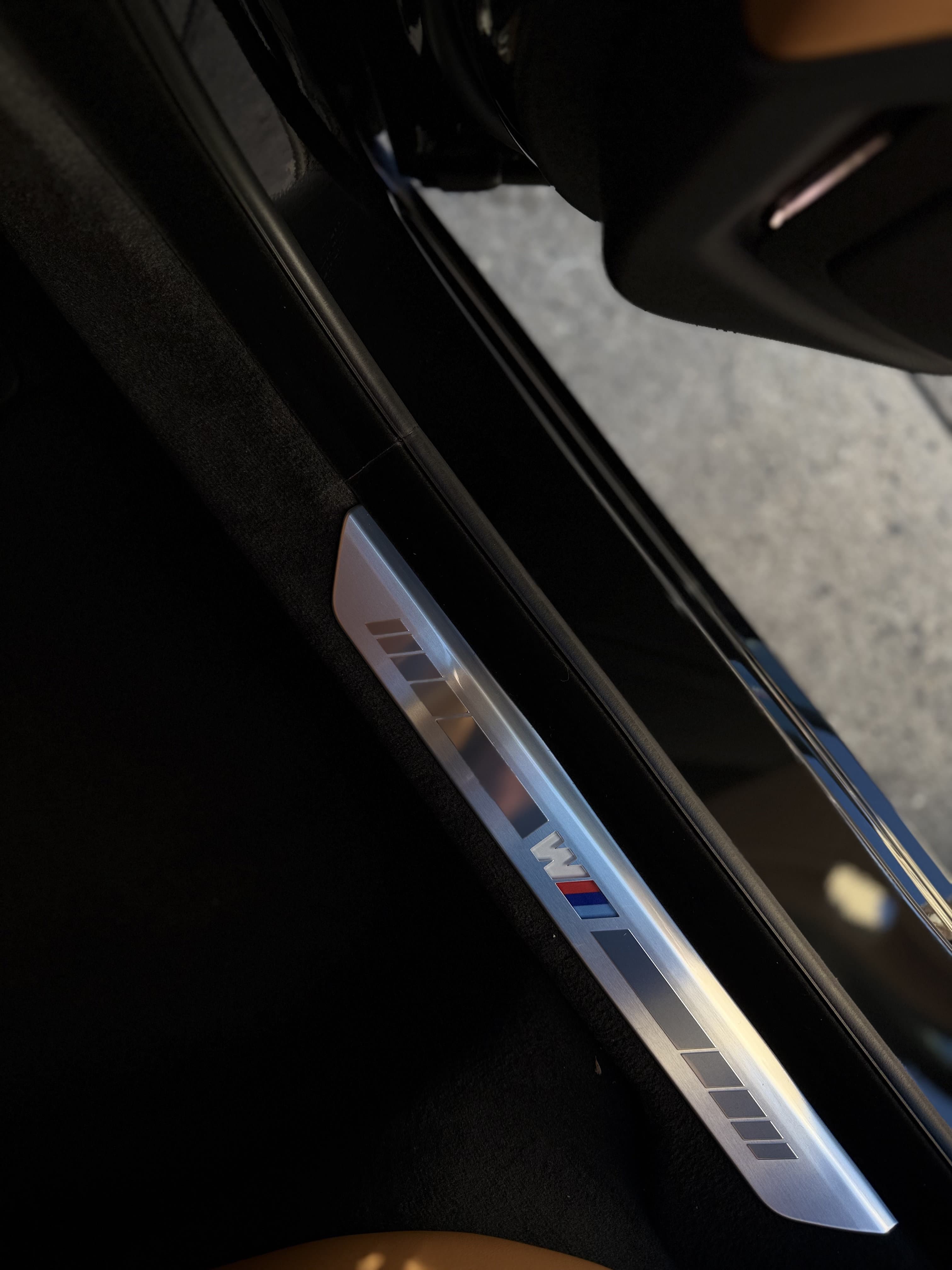 BMW 740i xDrive - Thumbnail 15