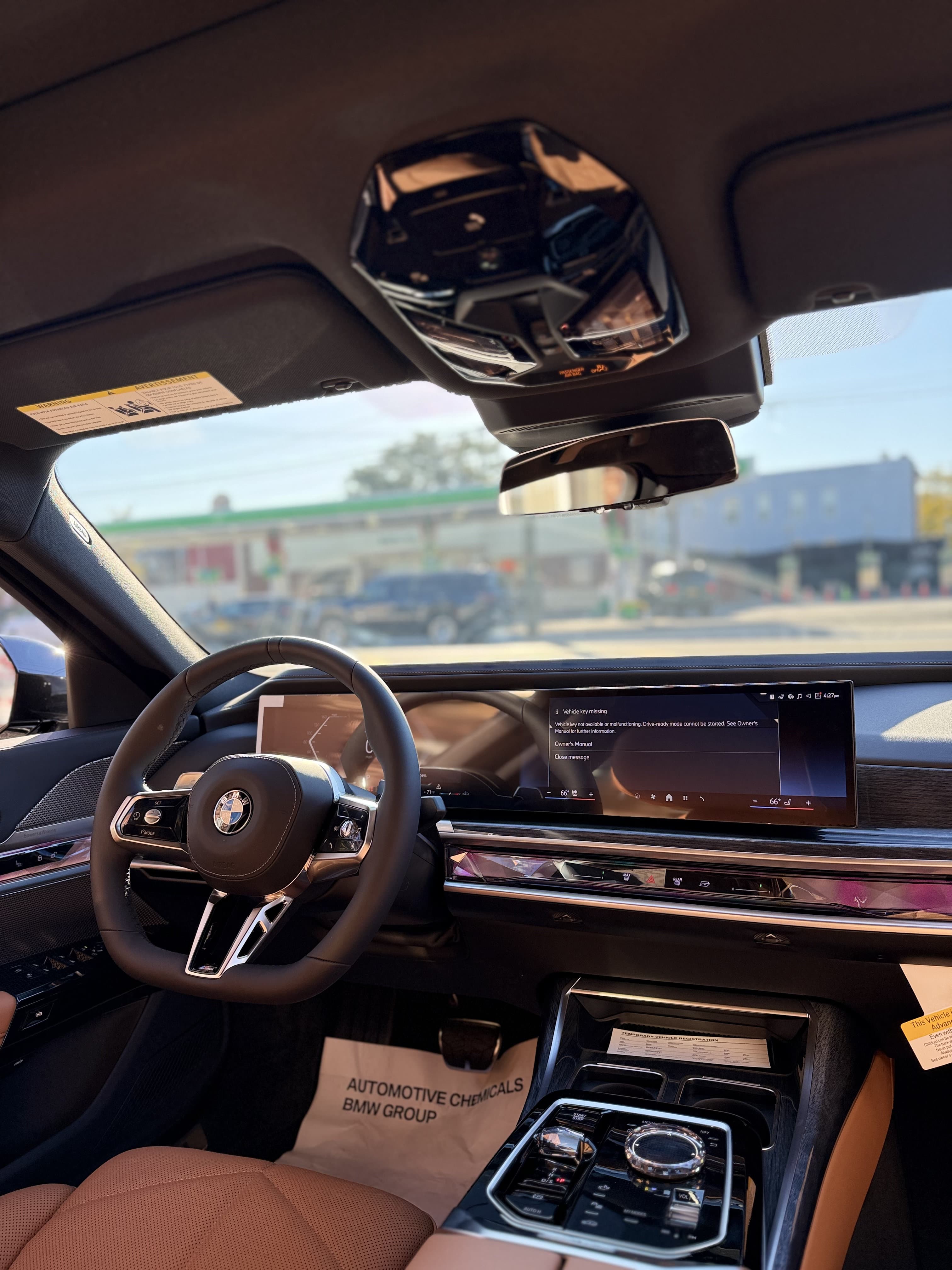 BMW 740i xDrive - Thumbnail 9