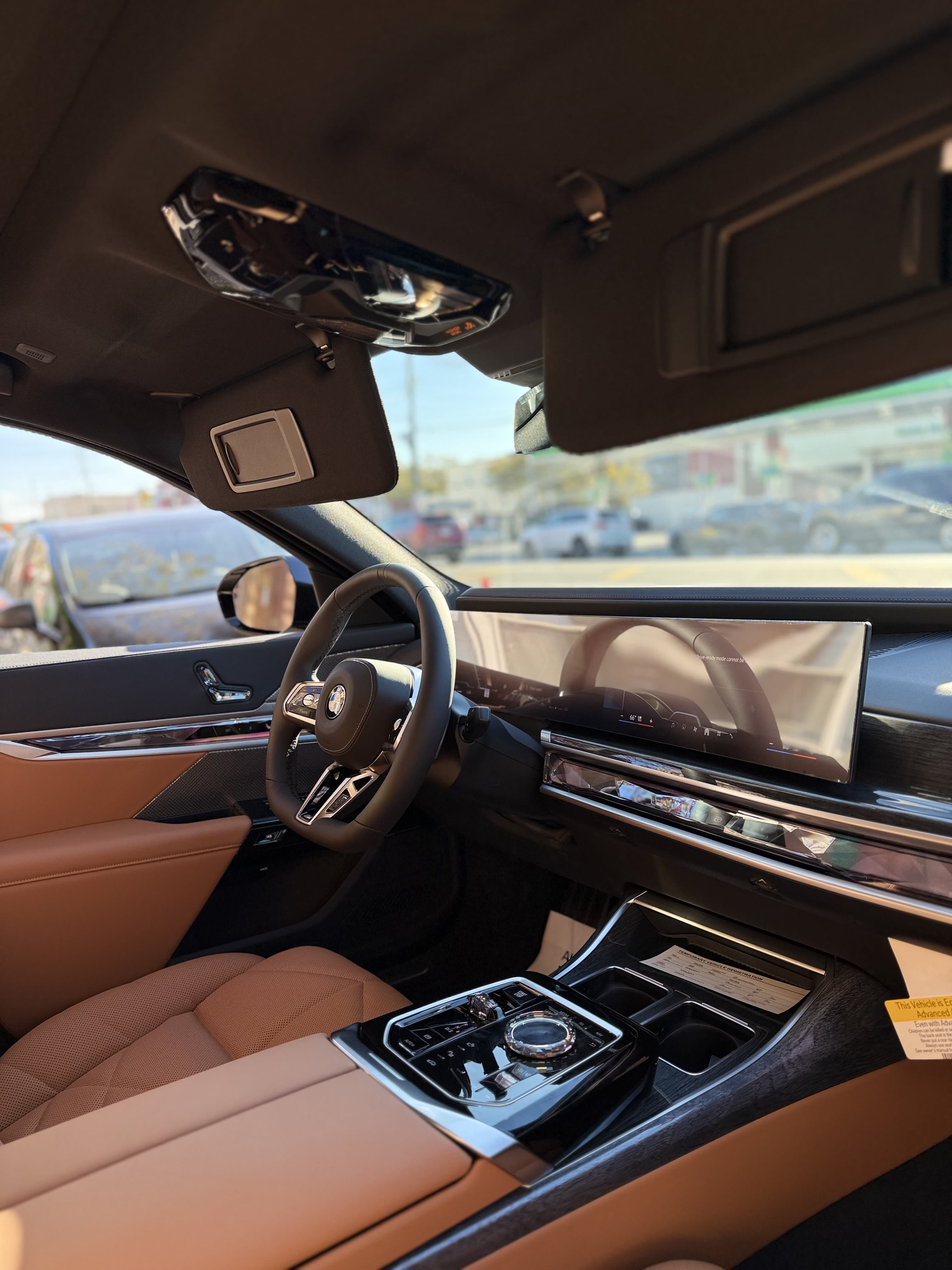 BMW 740i xDrive - Thumbnail 10