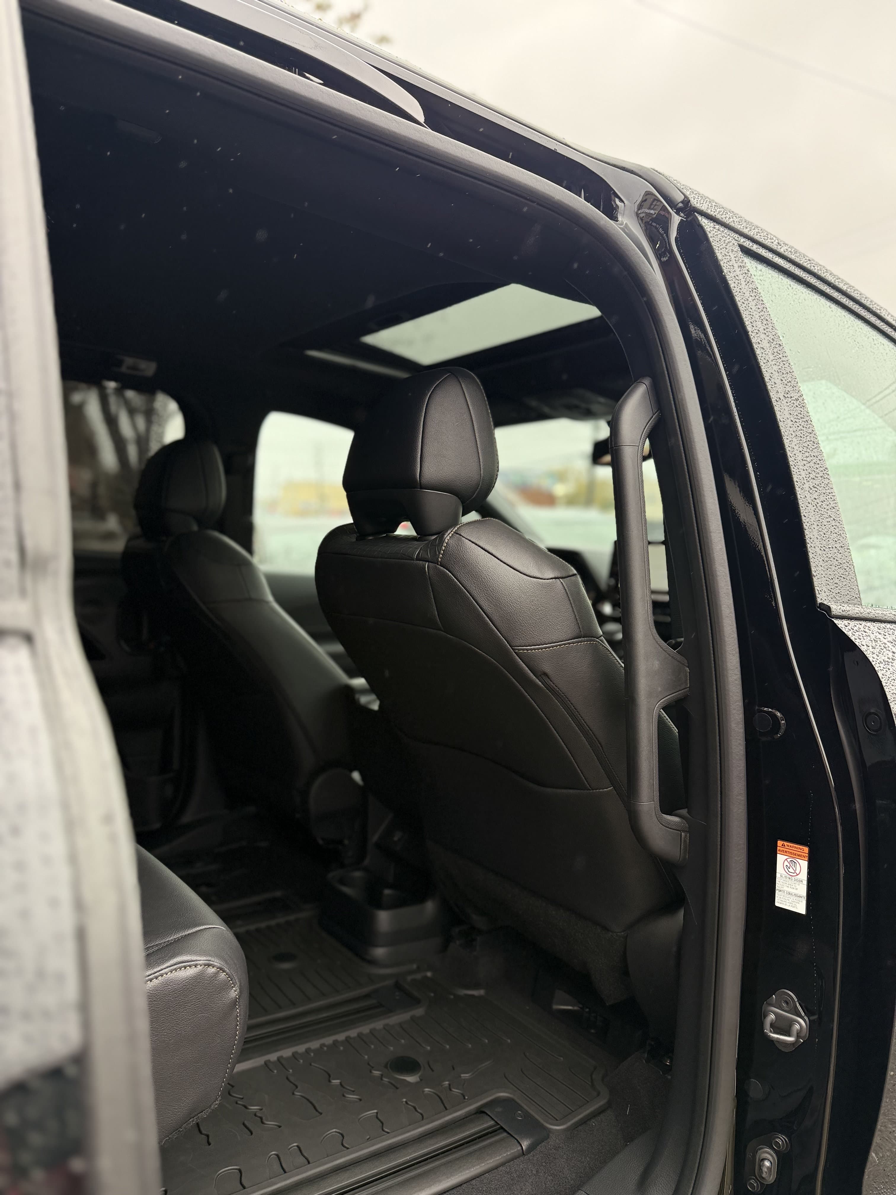 Toyota Sienna XLE - Thumbnail 20