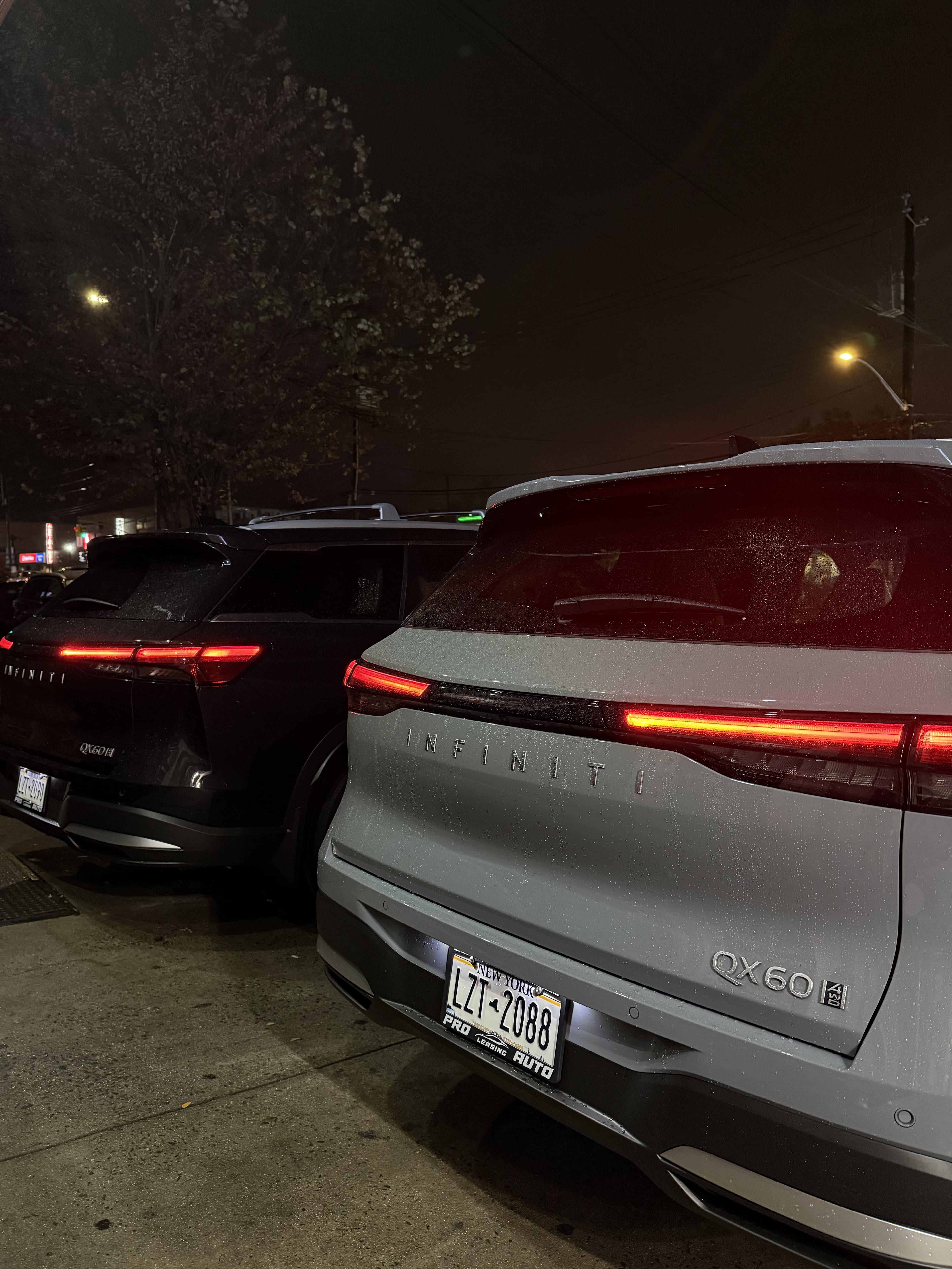 Infiniti QX60 Luxe - Thumbnail 8
