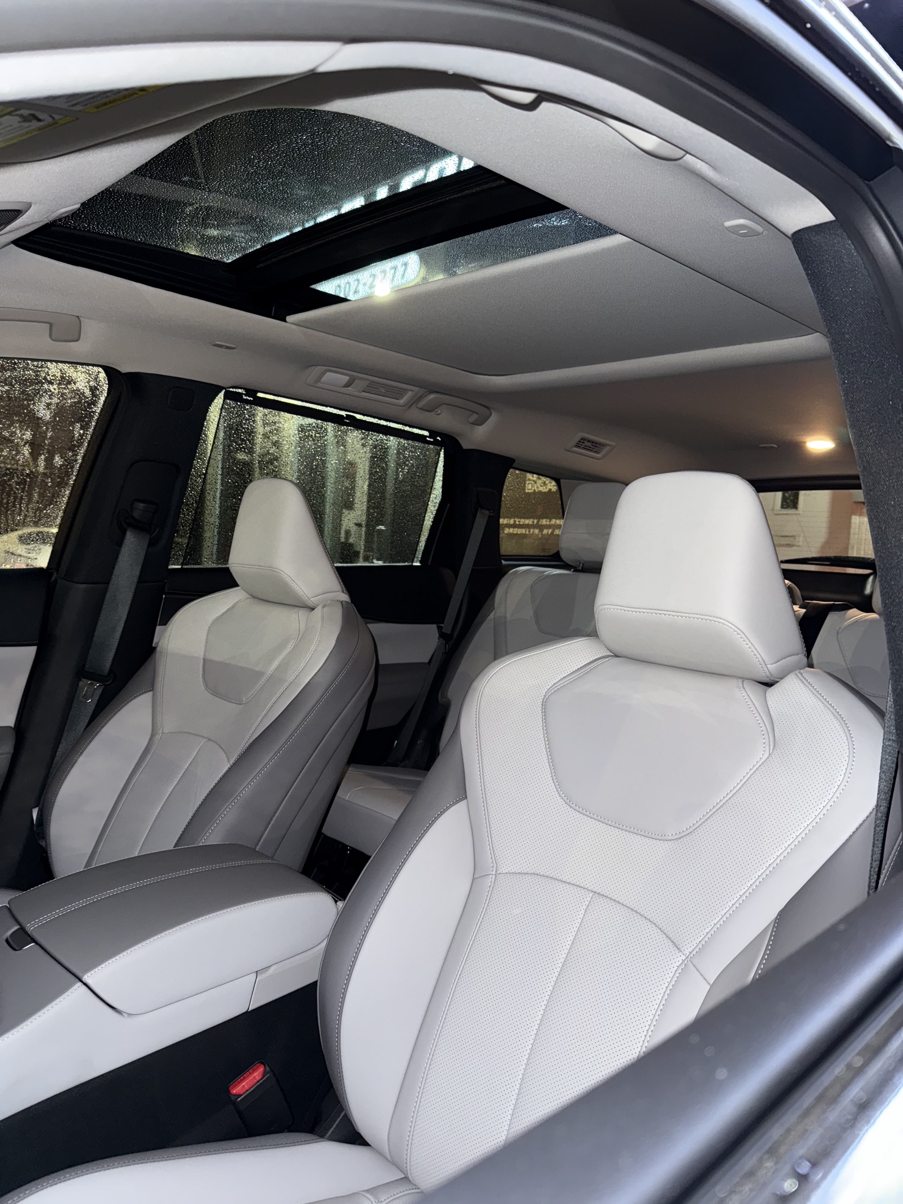Infiniti QX60 Luxe - Thumbnail 6