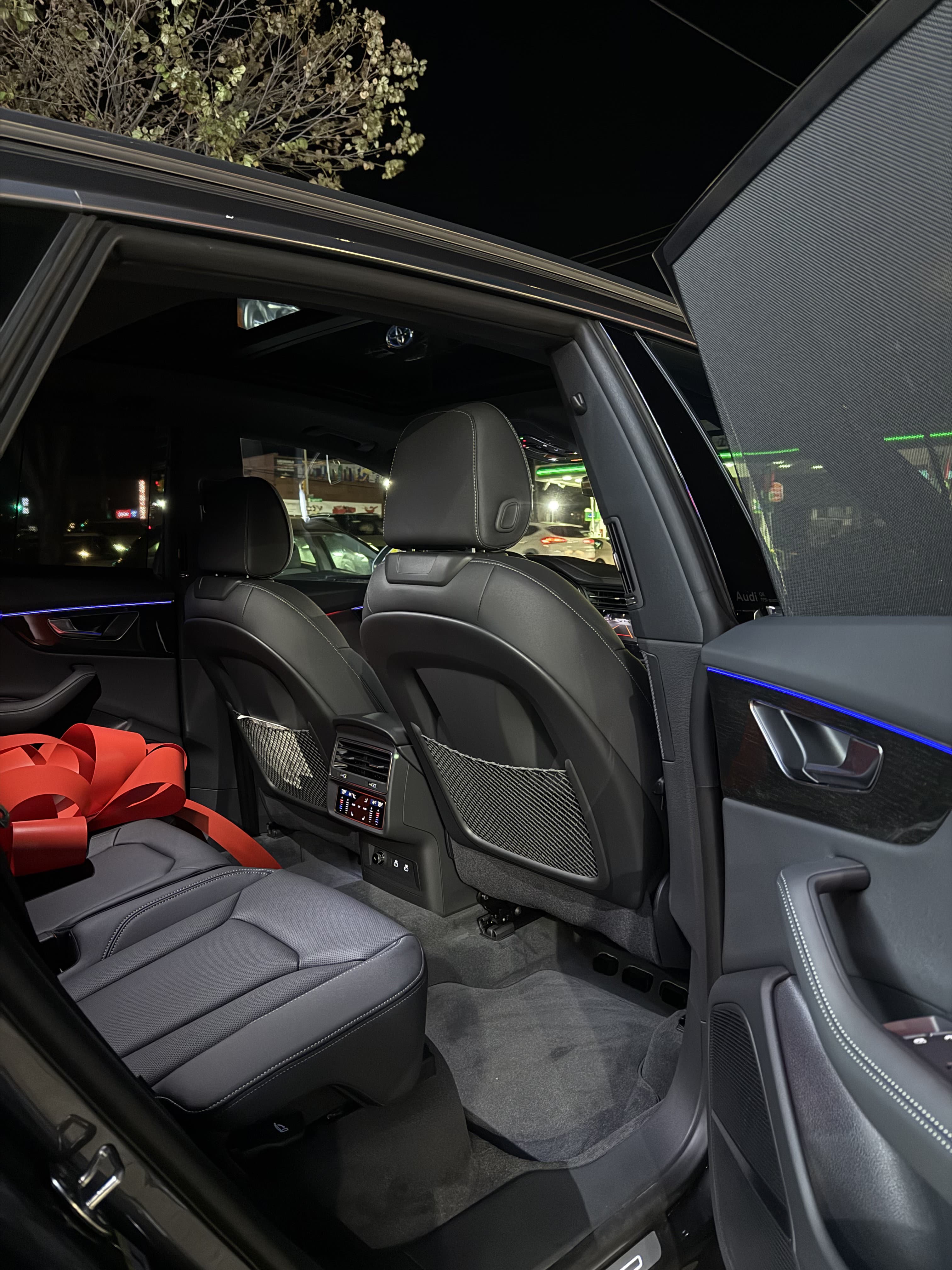 Audi Q8 Premium Plus - Thumbnail 7