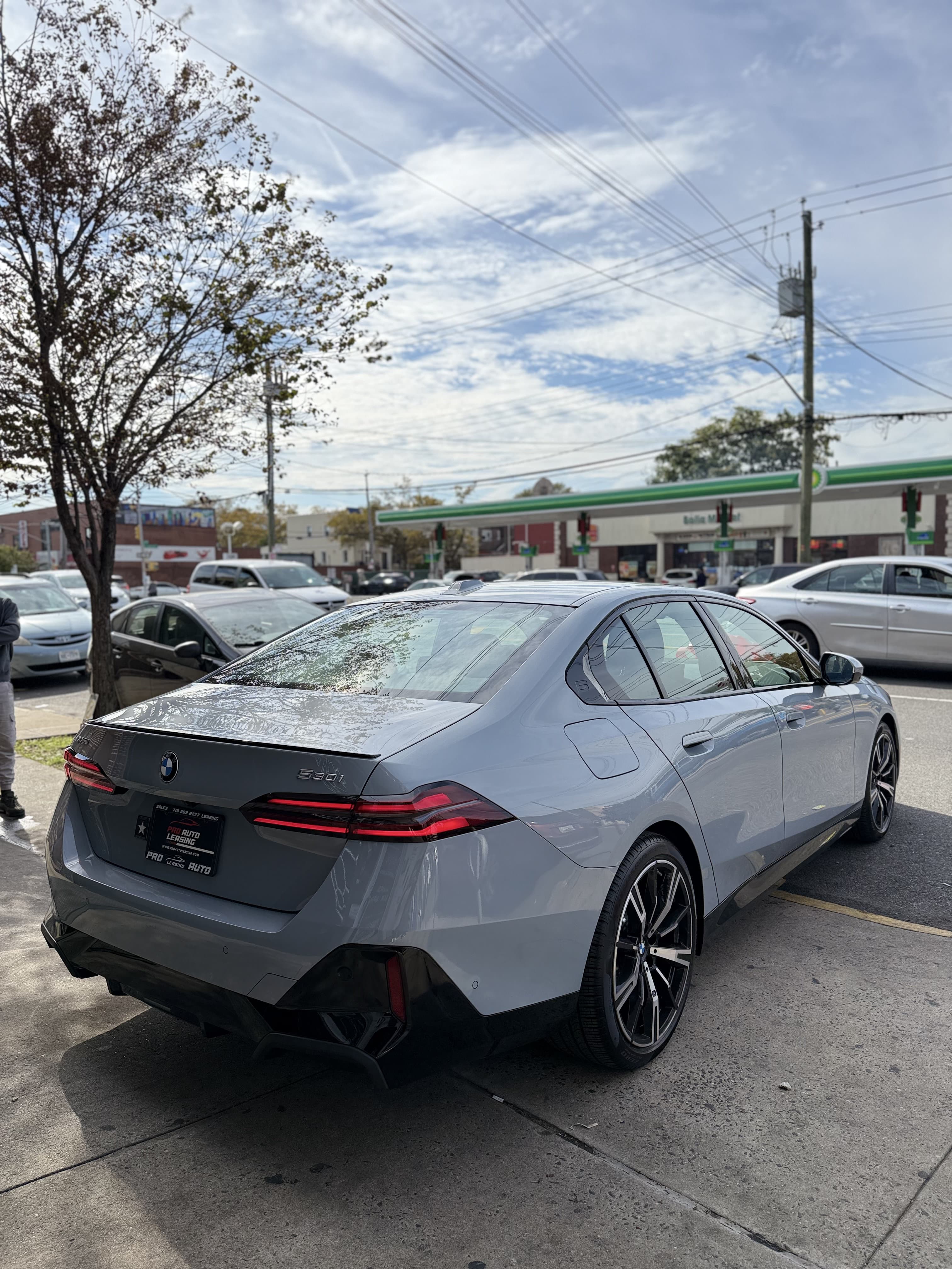 BMW 530i xDrive - Thumbnail 5