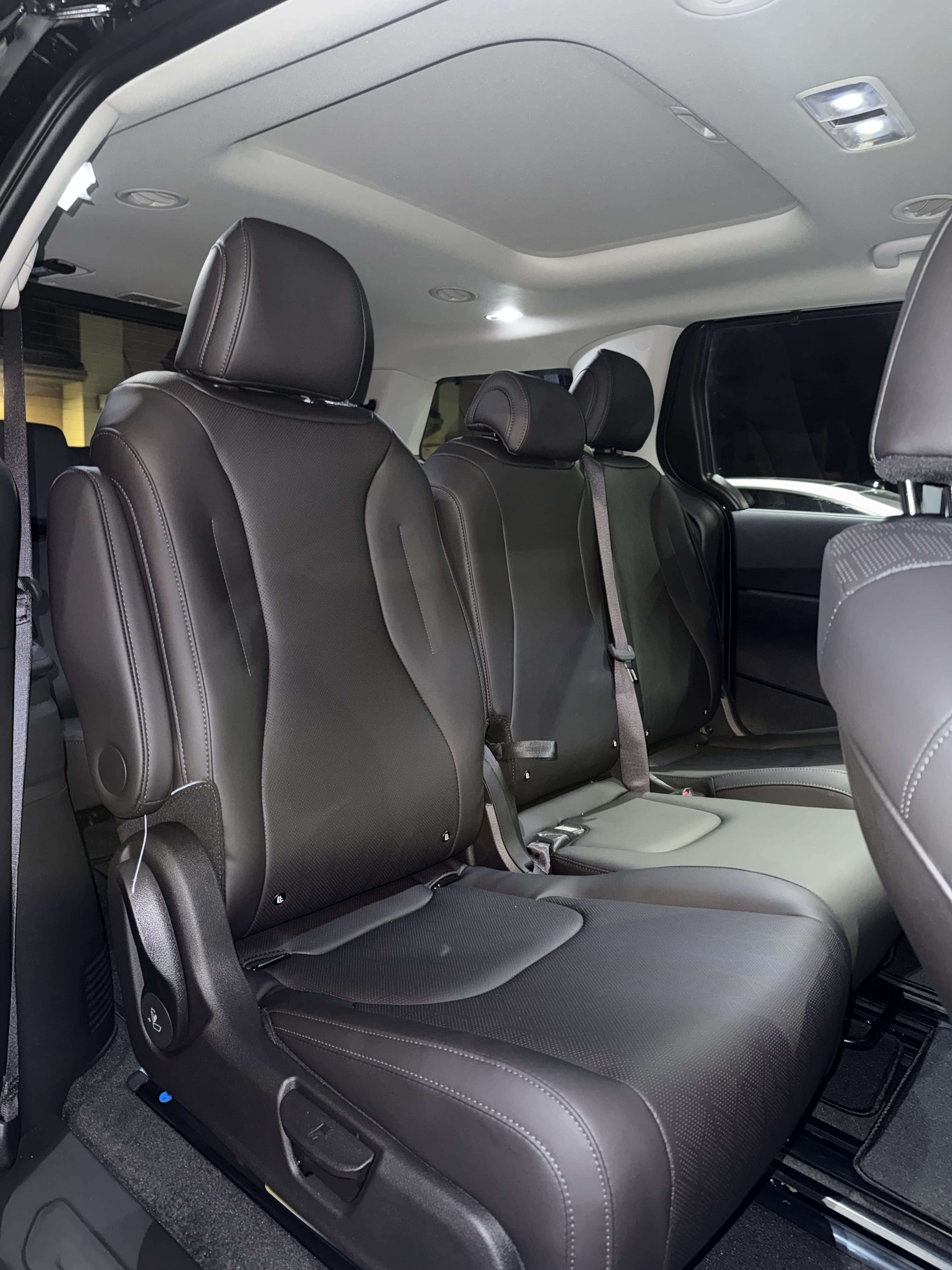 Kia Carnival SX Prestige - Thumbnail 5