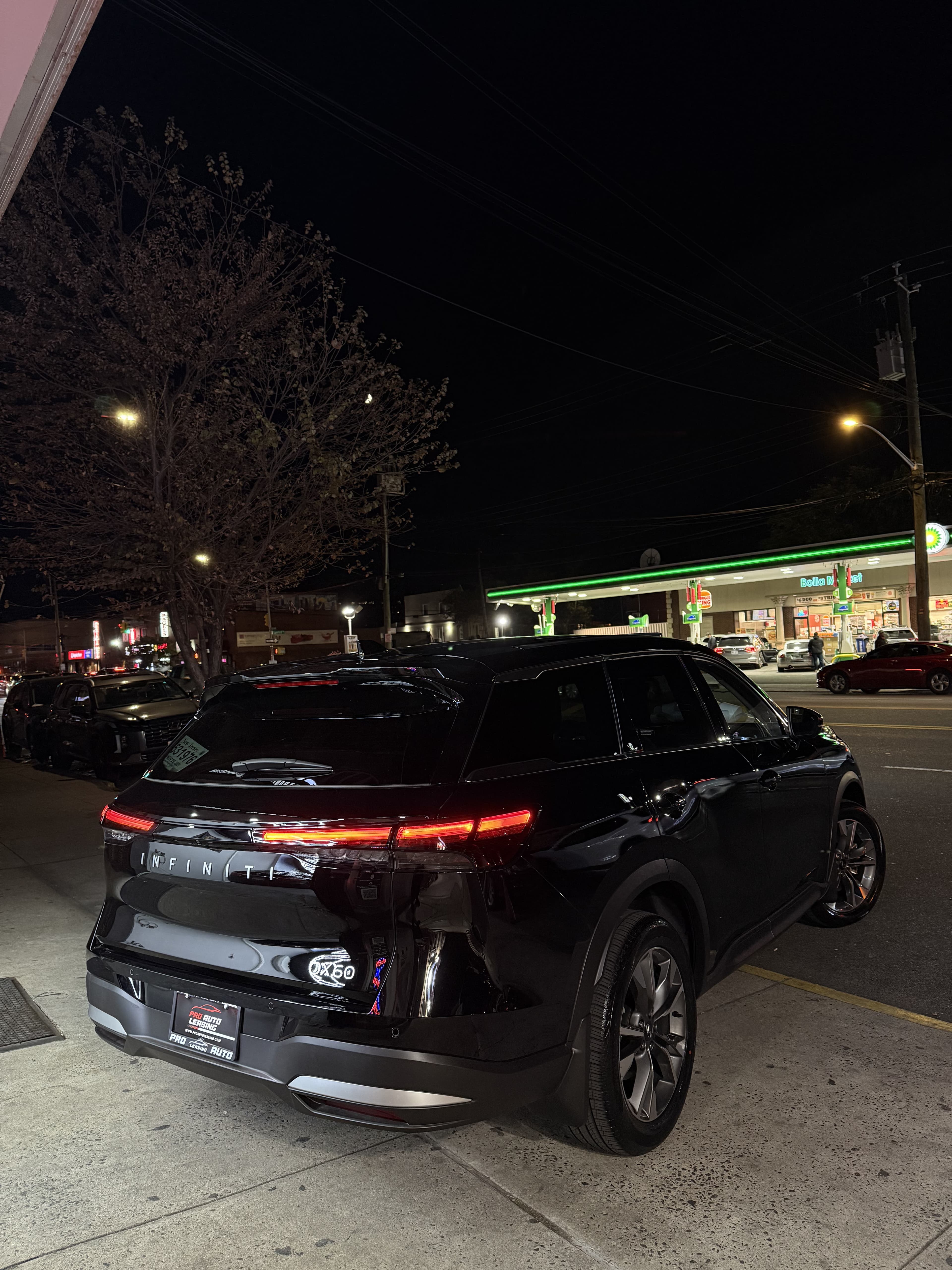 Infiniti QX60 Luxe - Thumbnail 27