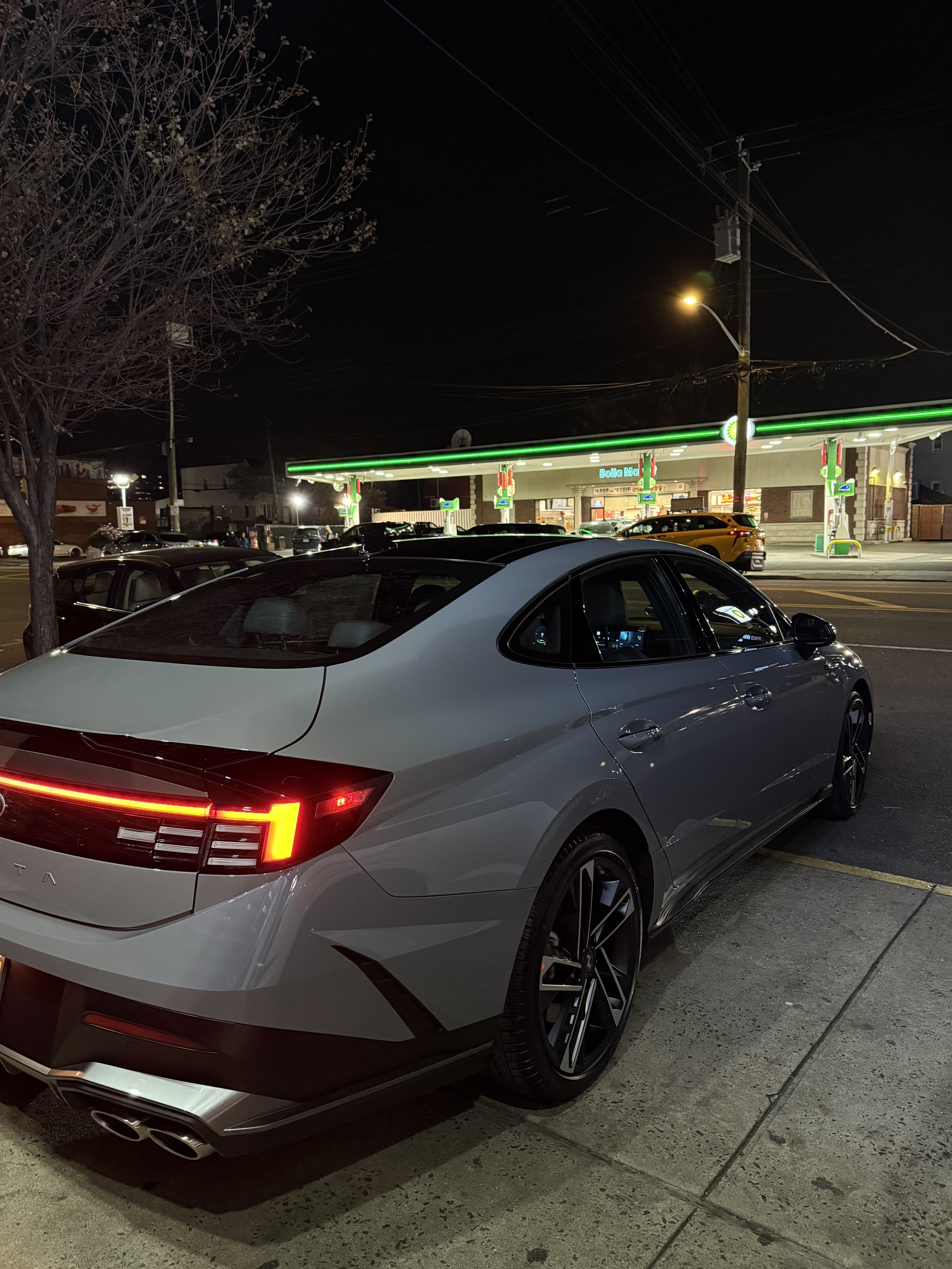 Hyundai Sonata SEL - Thumbnail 9