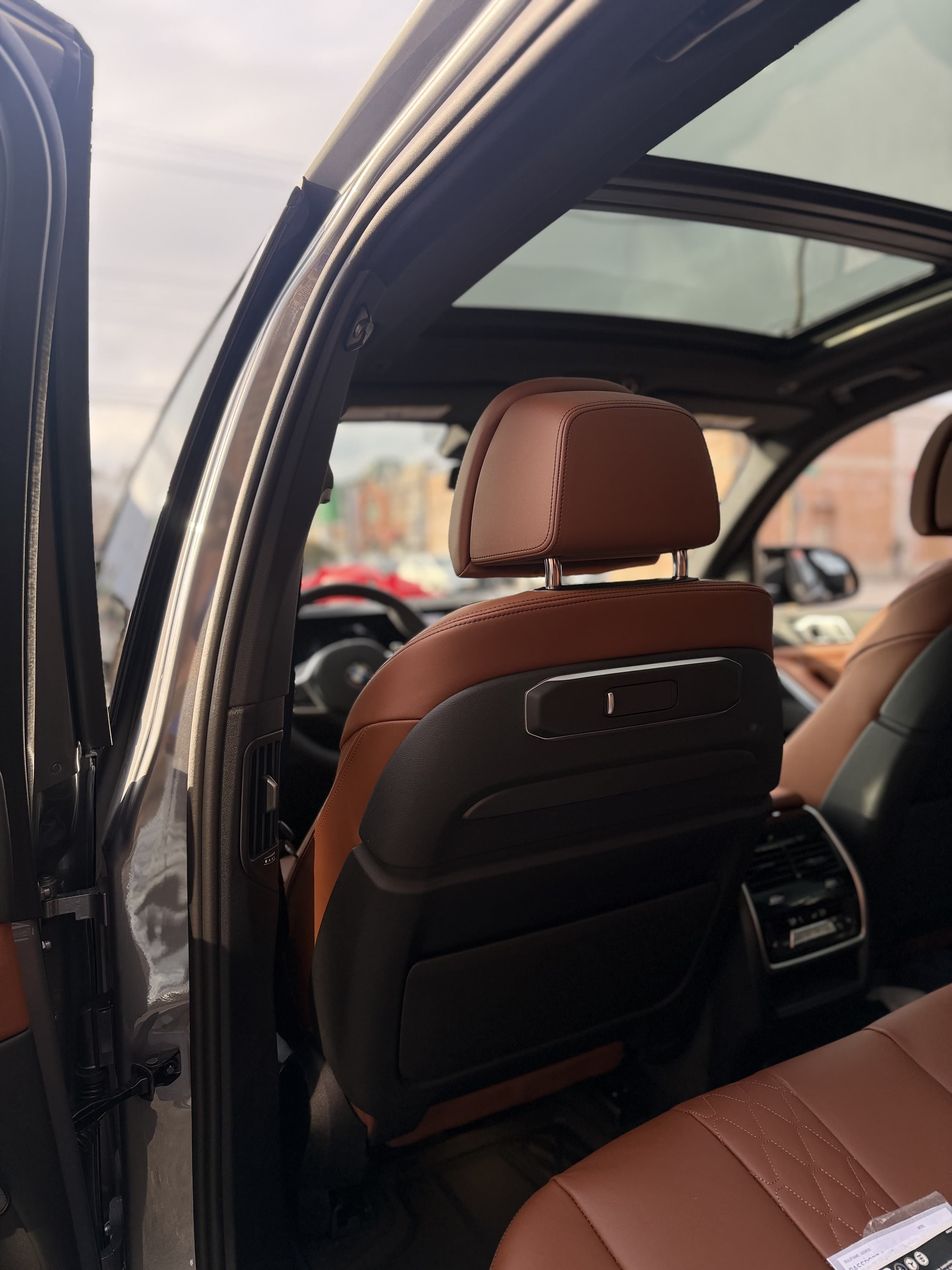 BMW X5 xDrive40i - Thumbnail 6