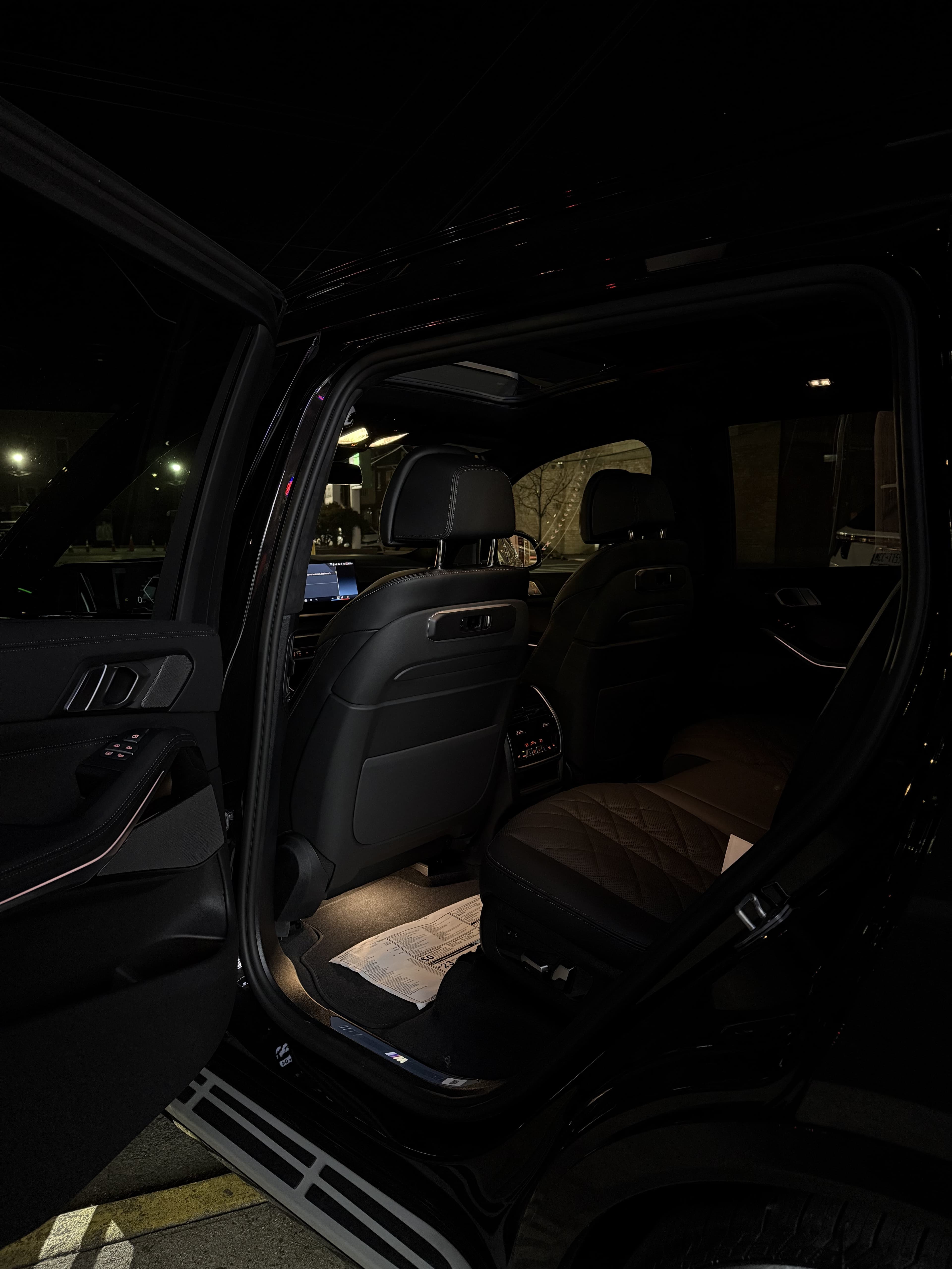 BMW X7 xDrive40i - Thumbnail 13