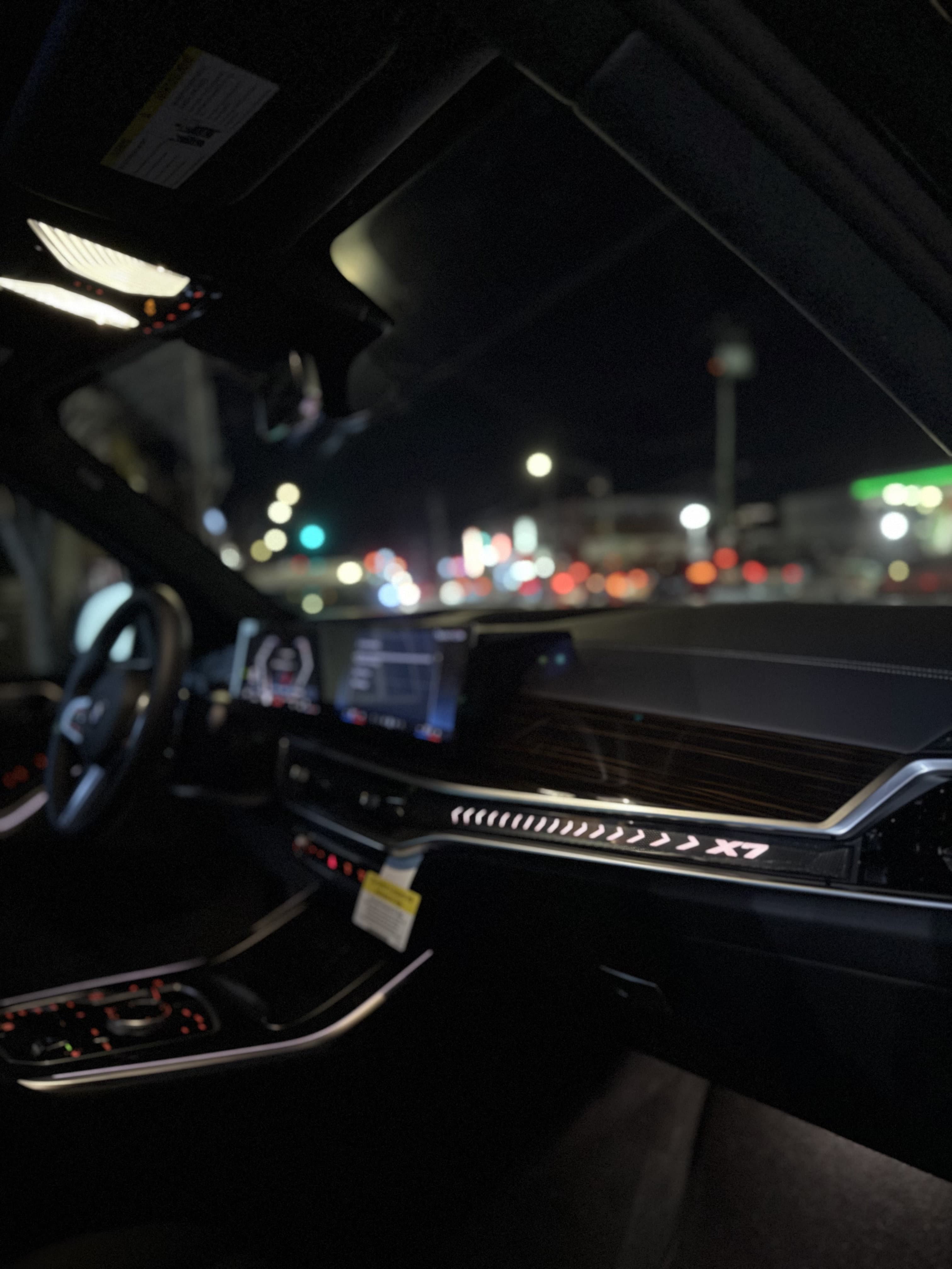 BMW X7 xDrive40i - Thumbnail 11