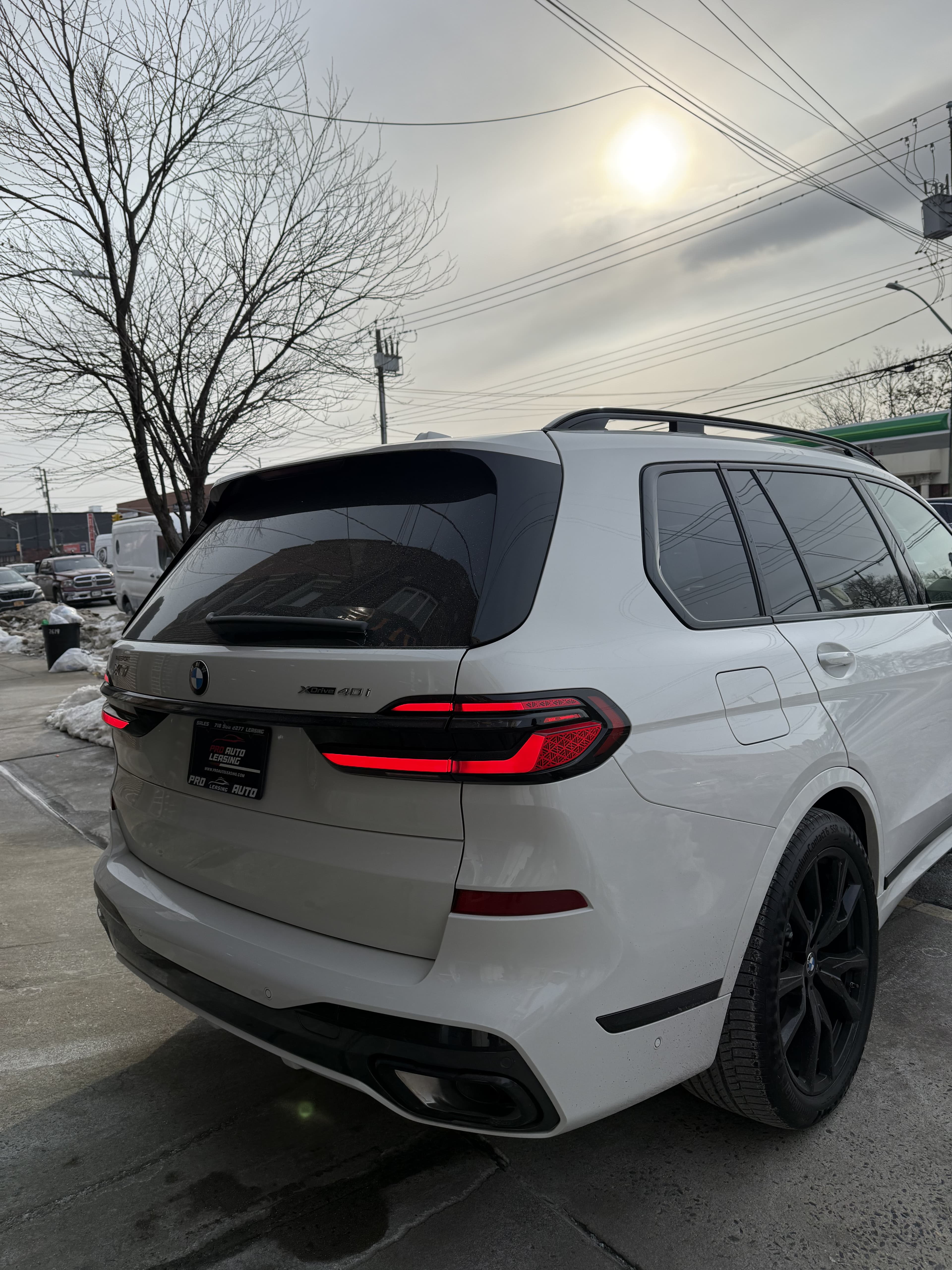 BMW X7 xDrive40i - Thumbnail 6