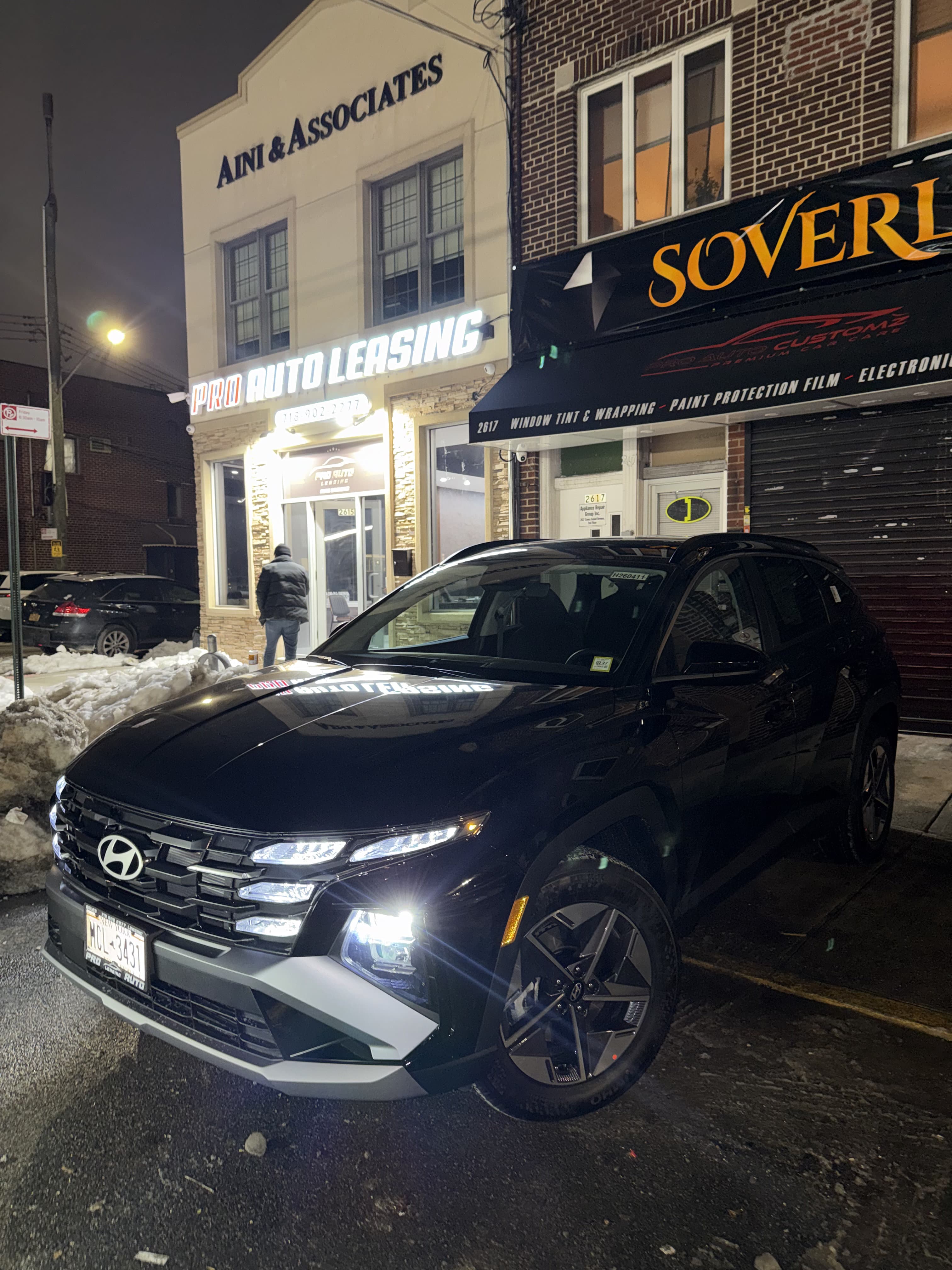 Hyundai Tucson SEL - Thumbnail 9