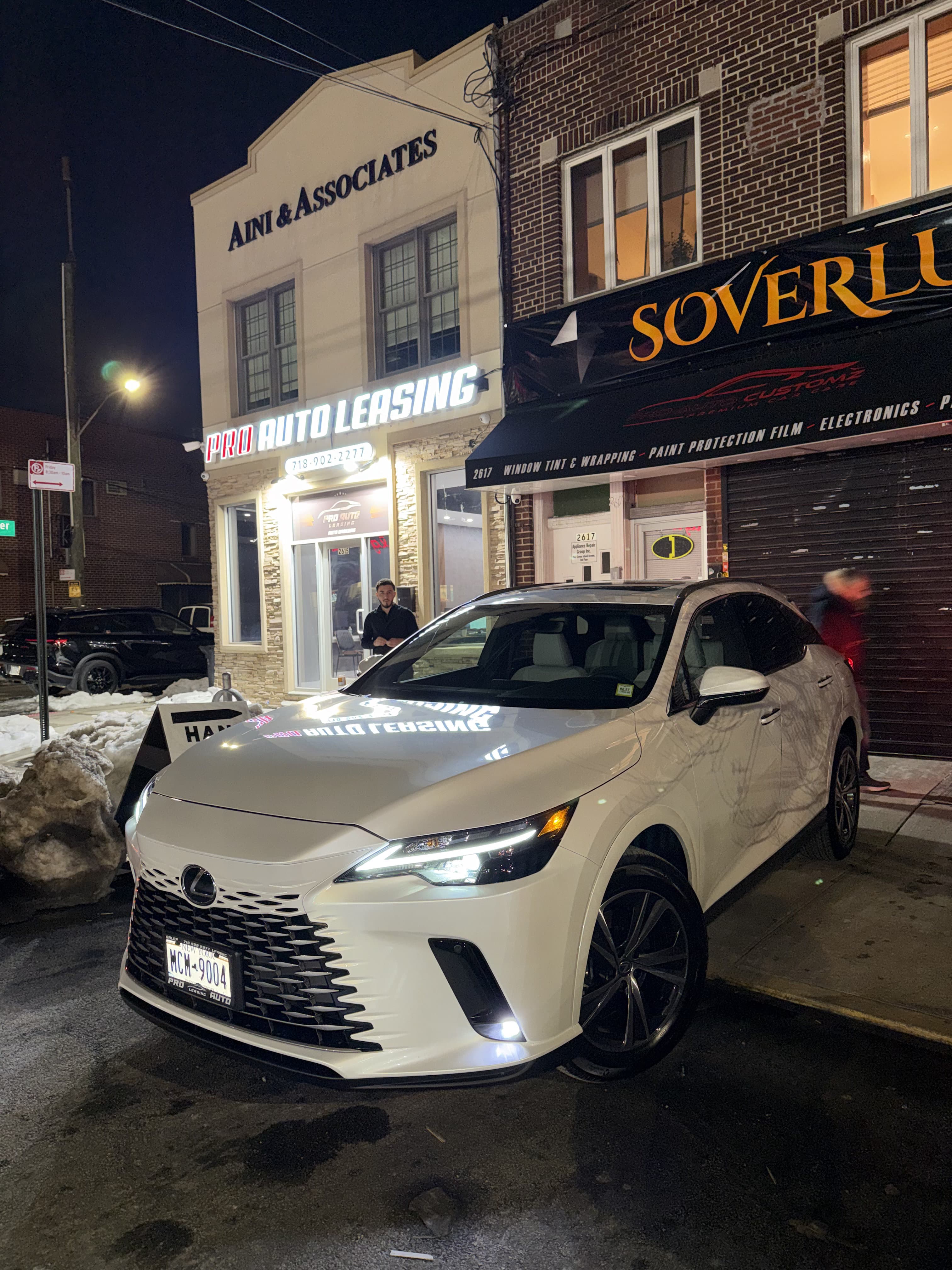 Lexus RX 350 F Sport - Thumbnail 9