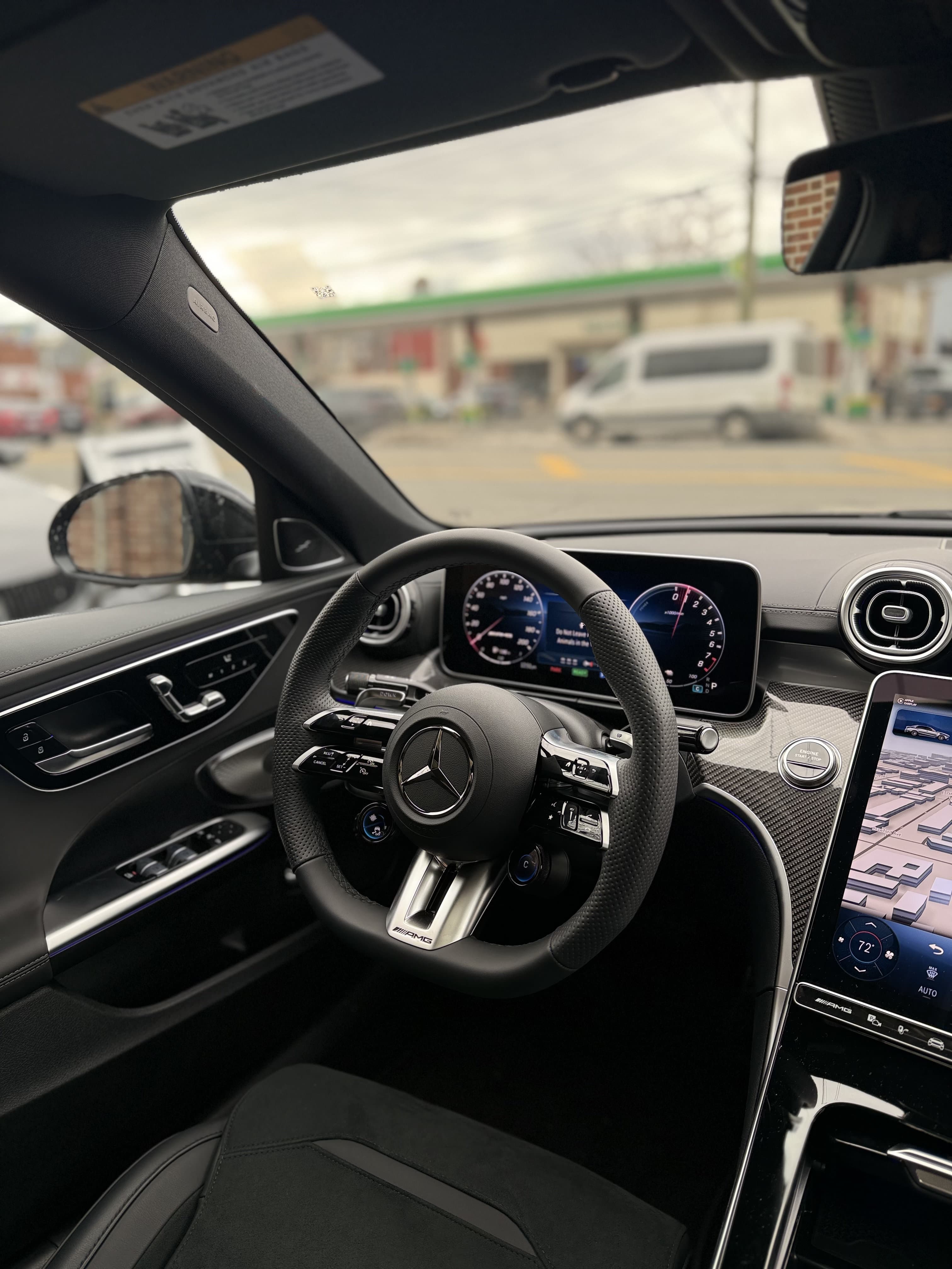 Mercedes-Benz AMG C63 S E PERFORMANCE - Thumbnail 7