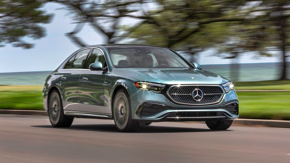 2025 Mercedes-Benz E350 4MATIC
